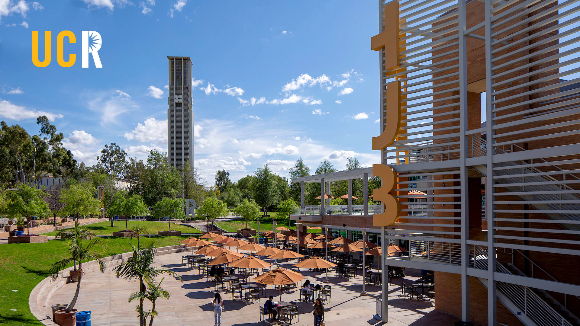 Ucr Carillon Bell Tower During Daytime Wallpaper