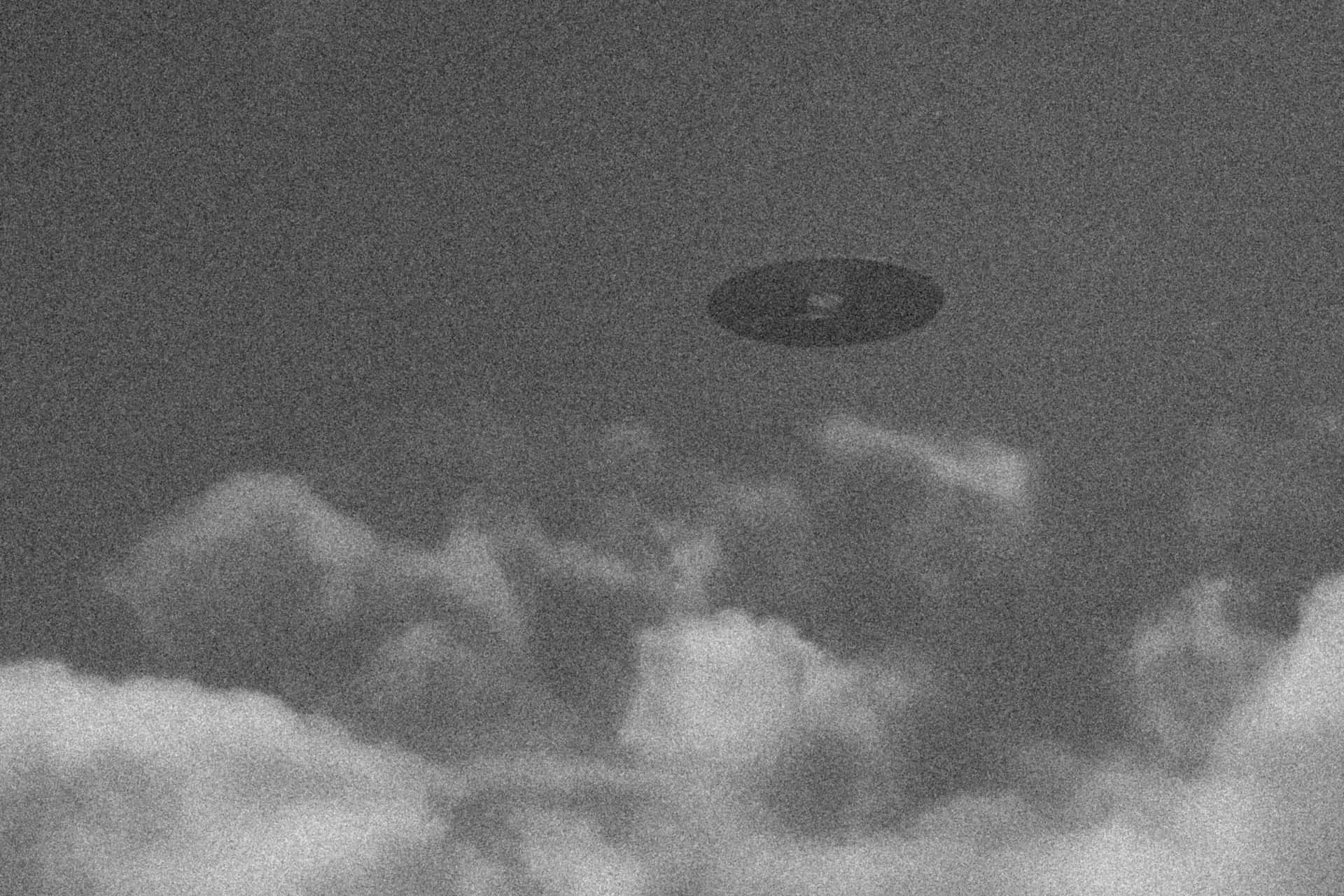 Download Mysterious Unidentified Flying Object | Wallpapers.com