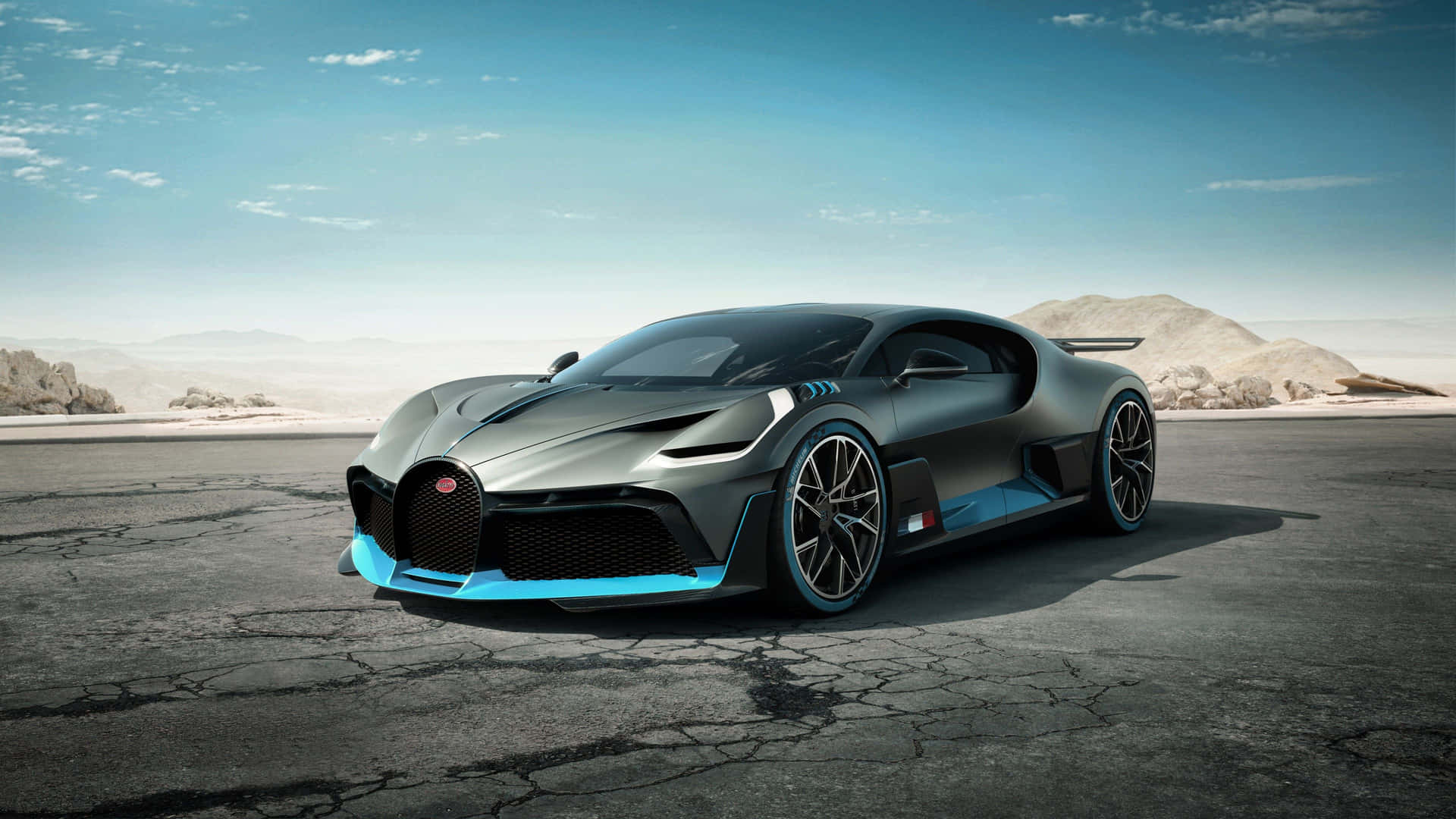 Elconcepto Bugatti Chiron Se Muestra En El Desierto. Fondo de pantalla