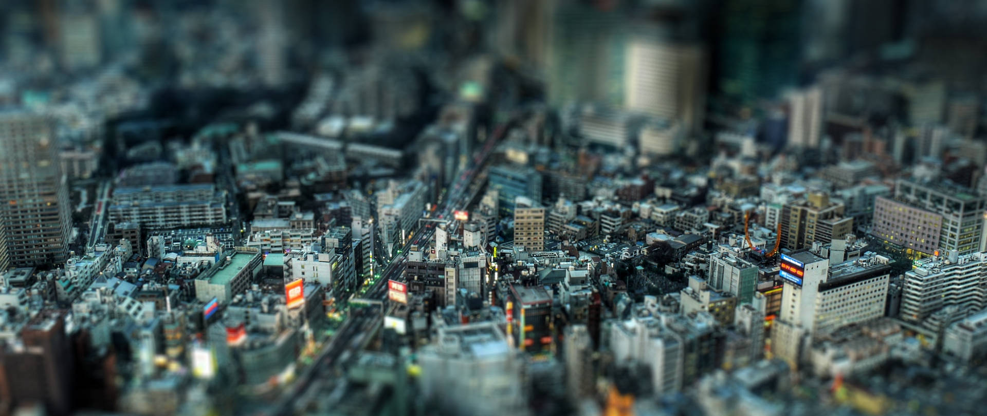 Ultra Wide 4k City Miniature Wallpaper