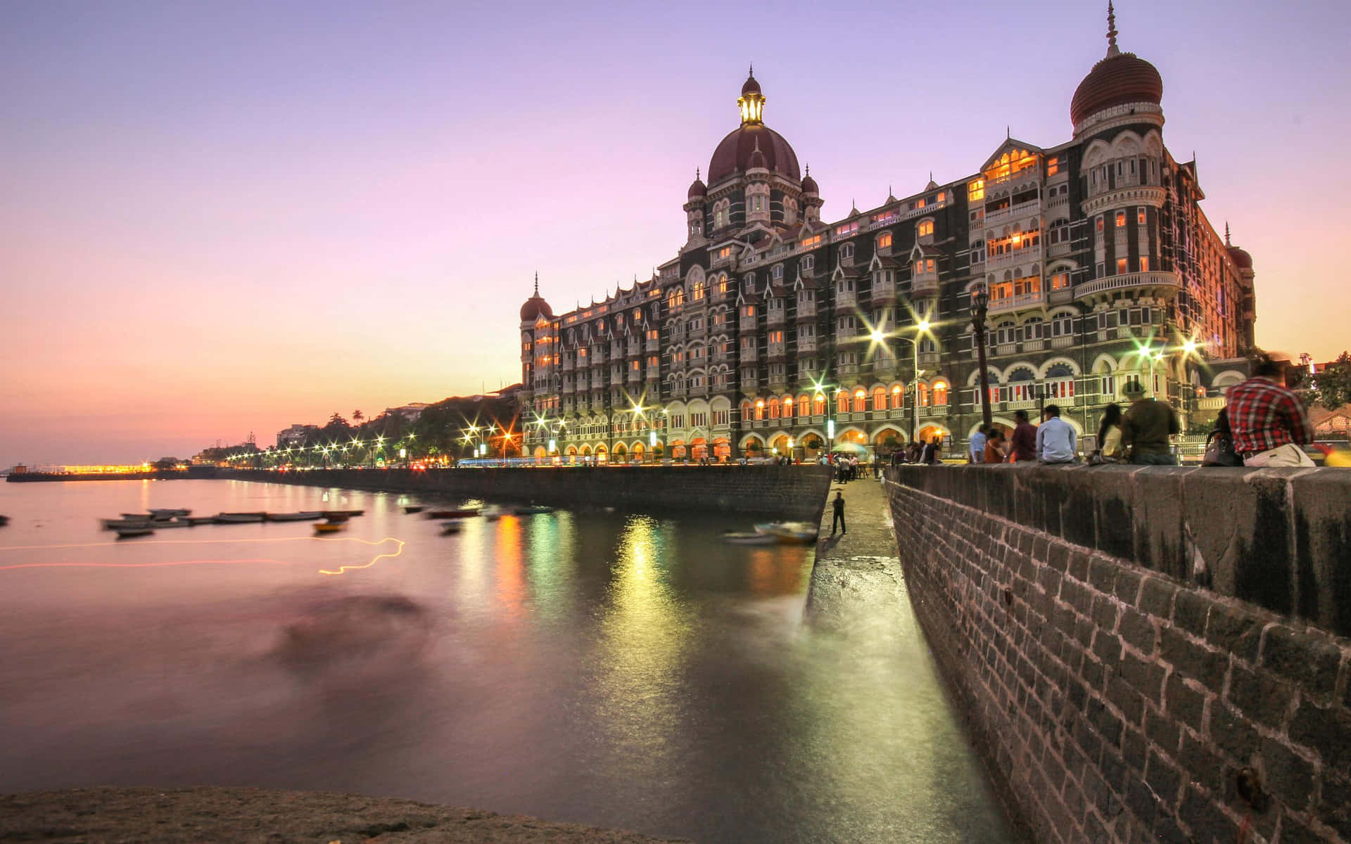 Unavista Panoramica Della Linea Dell'orizzonte Di Mumbai Con Un Tramonto Mozzafiato