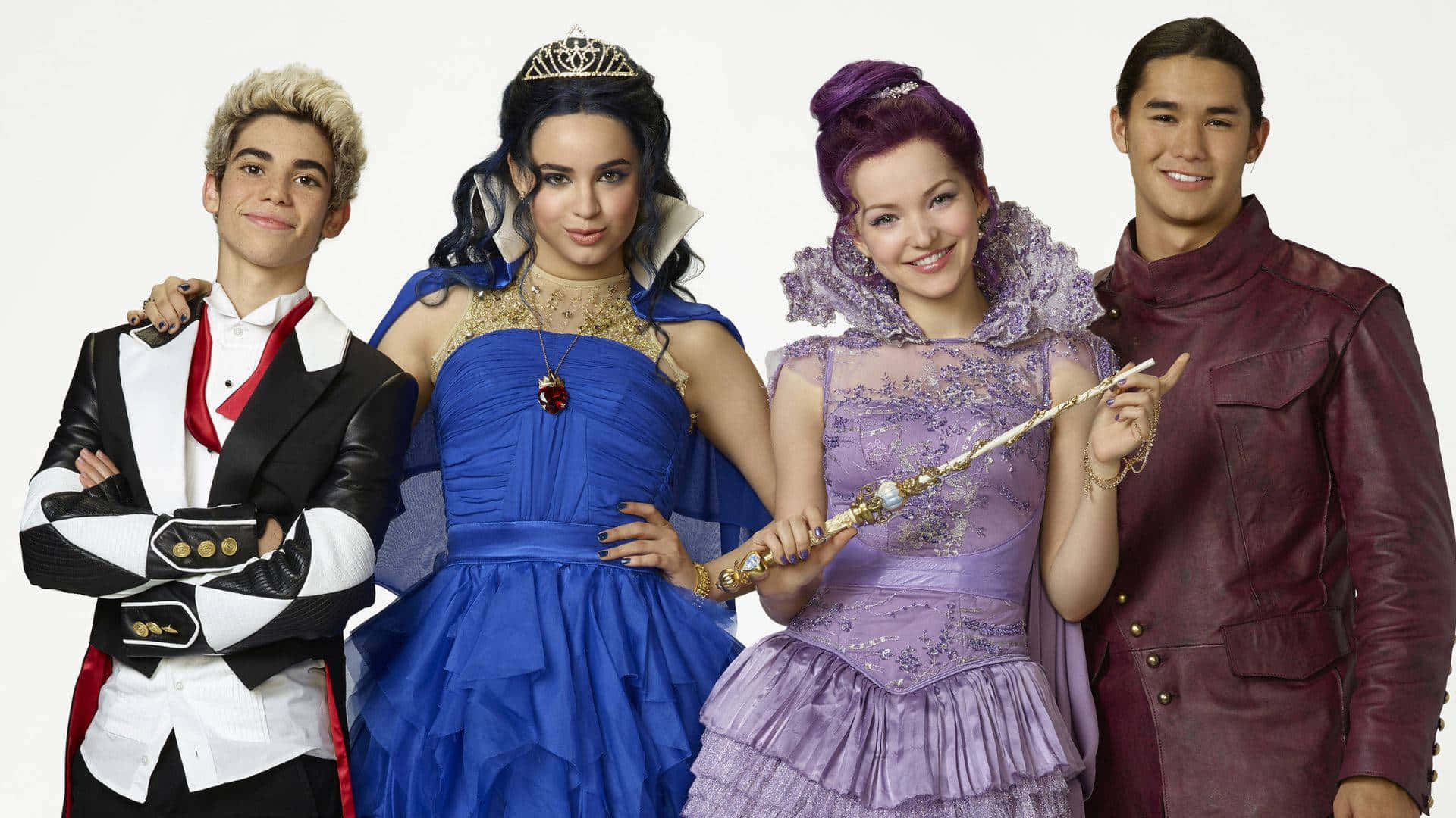 Ungruppo Di Personaggi Di Descendants Che Posano Insieme In Una Vivace E Colorata Immagine Per Sfondi Di Computer O Telefono.