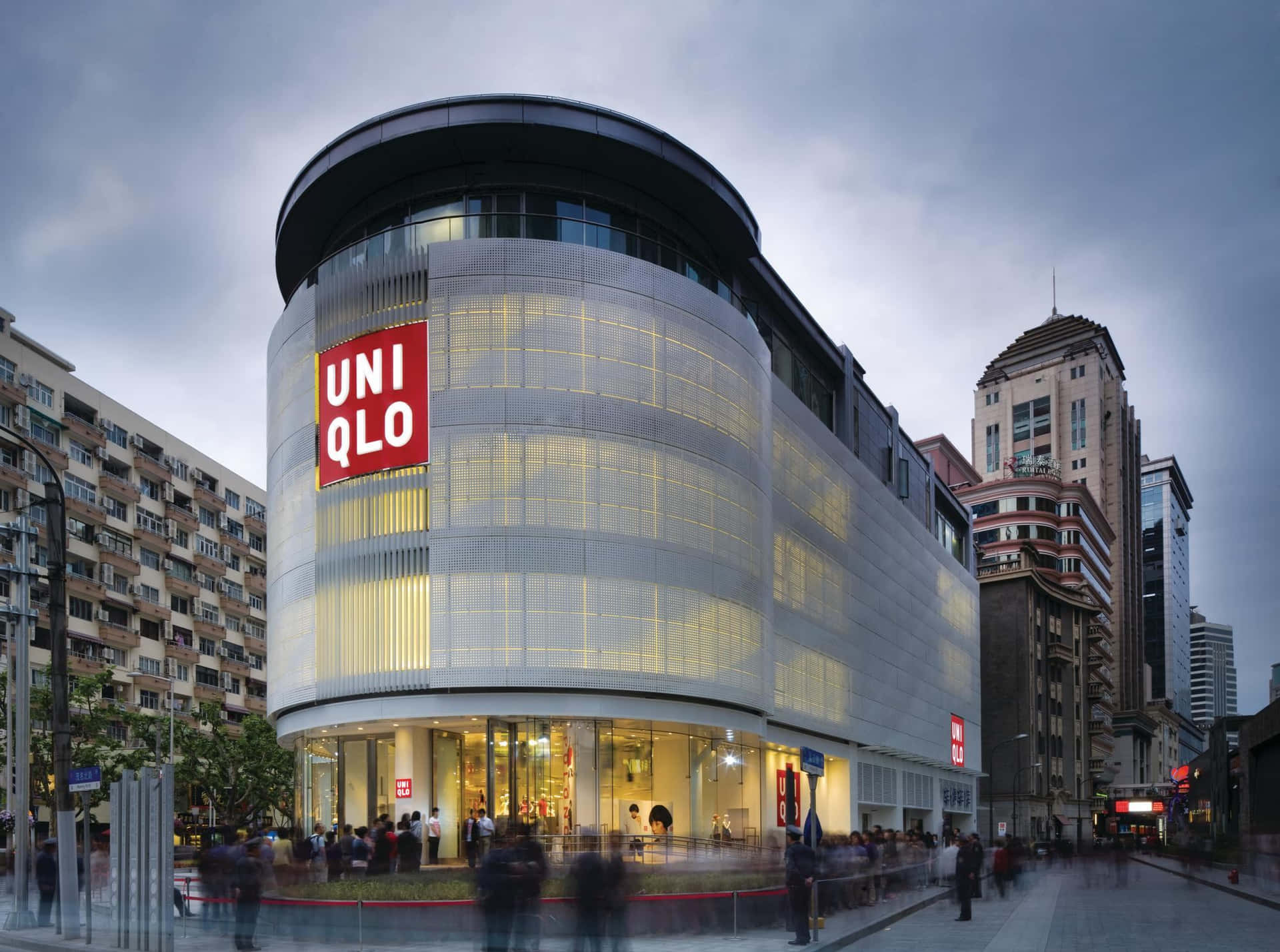 Welcome to Uniqlo - Rock the Latest Trends
