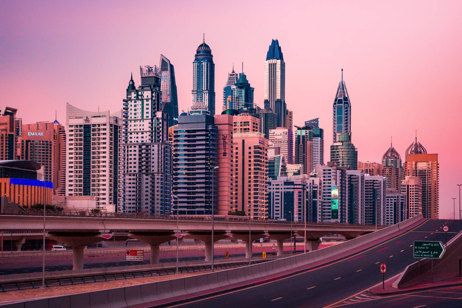 United Arab Emirates Downtown Dubai Background