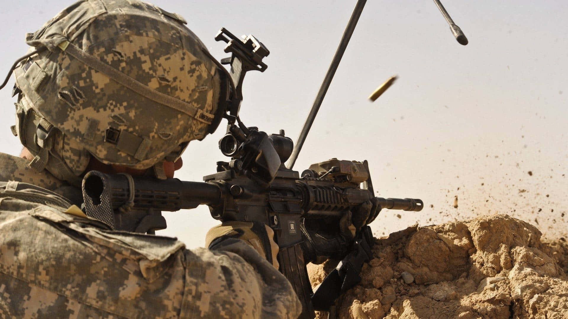 Mitgliederder United States Army Bereiten Sich Auf Eine Mission Vor. Wallpaper