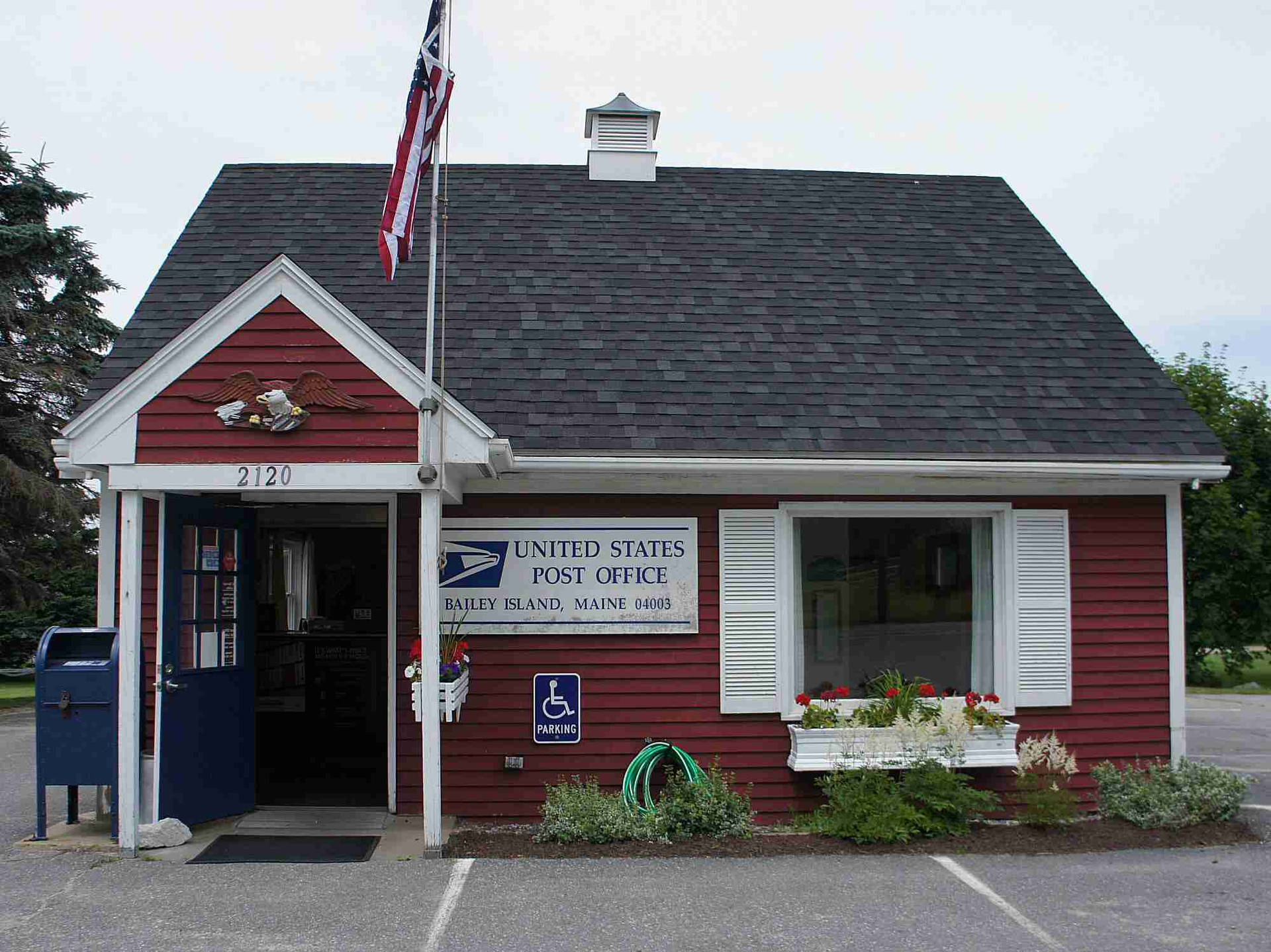 United States Post Office In Bailey Wallpaper