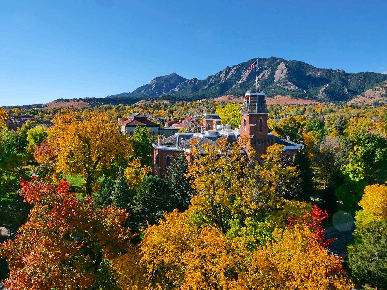 University Of Colorado At Boulder Nature Campus Wallpaper