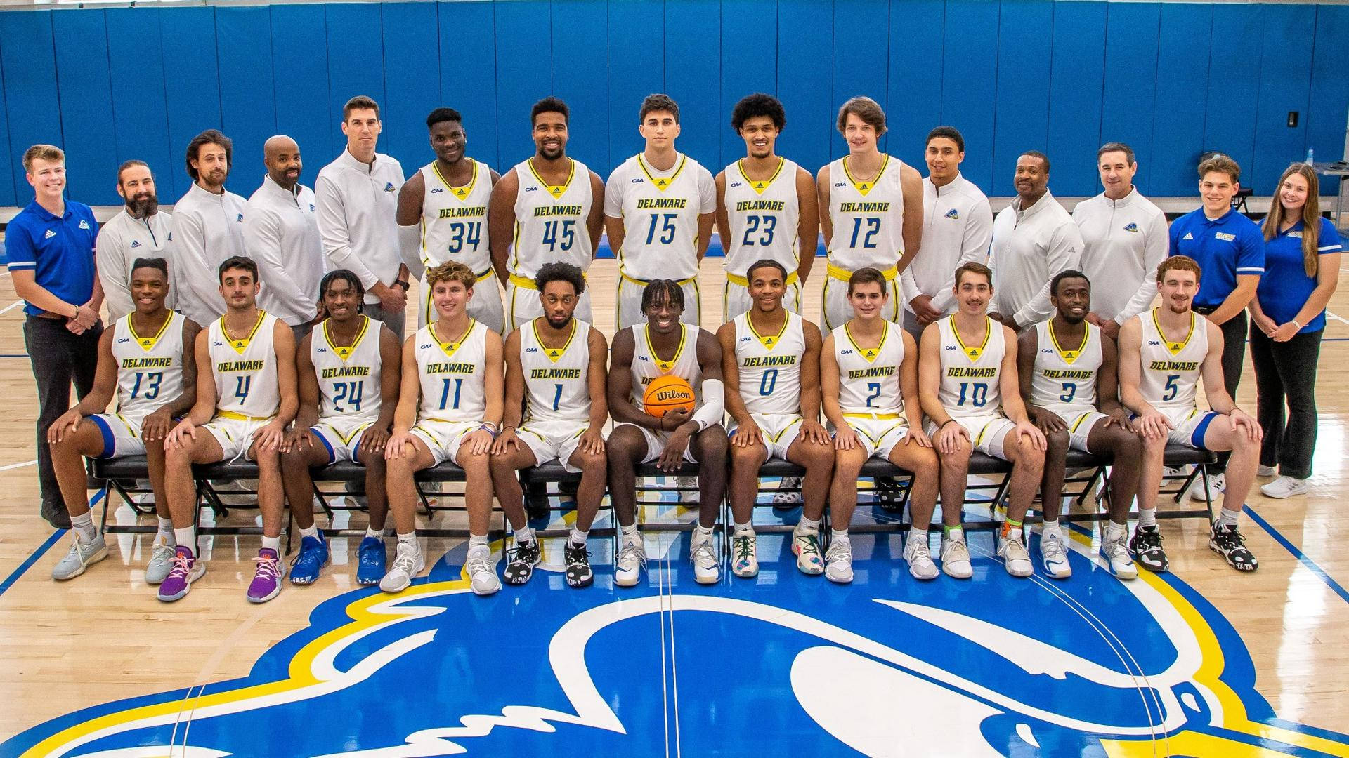 University Of Delaware Men's Basketball Team Wallpaper
