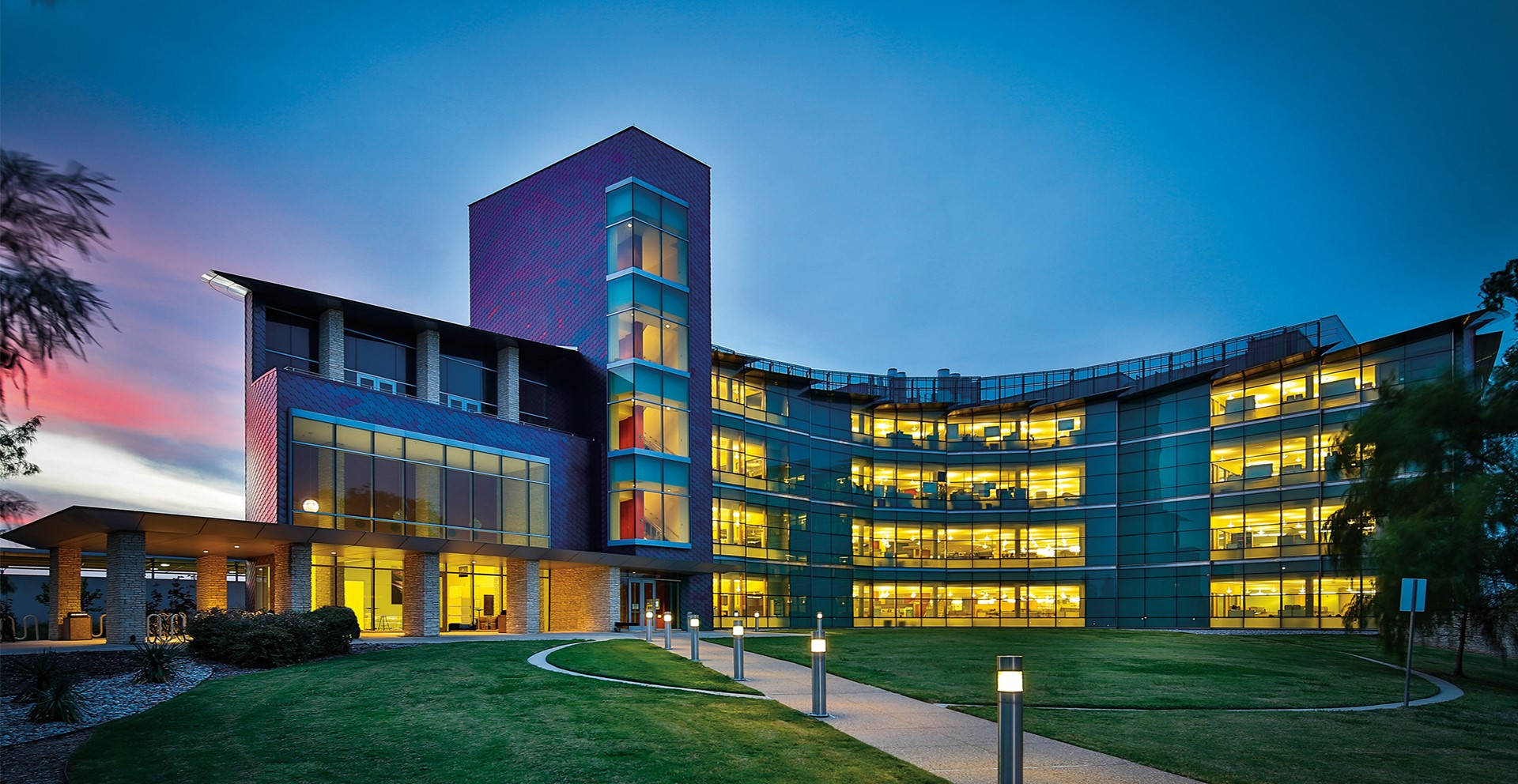 Moderne Schoolgebouw Van De Universiteit Van Texas Achtergrond