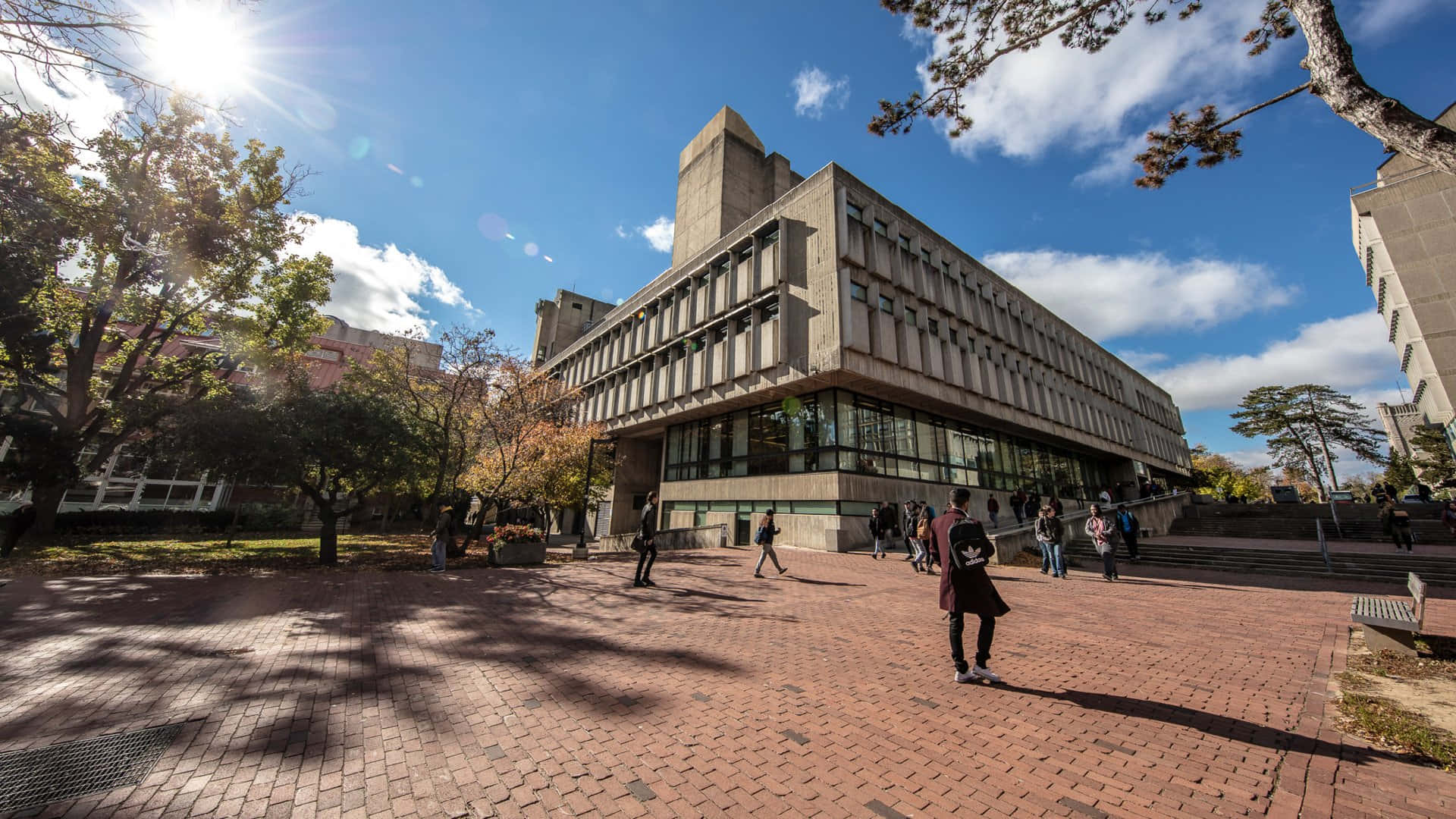 Universityof Guelph Campus Building Wallpaper