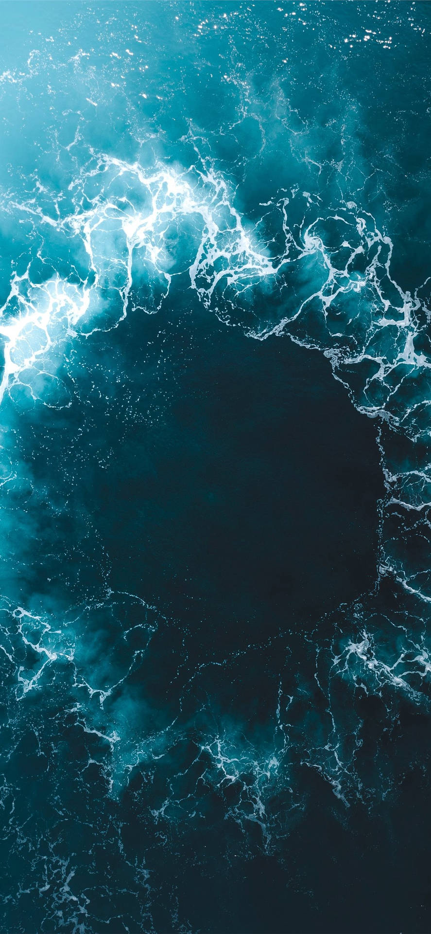 Unleashing Nature's Power – A Spectacular Water Splash Wallpaper