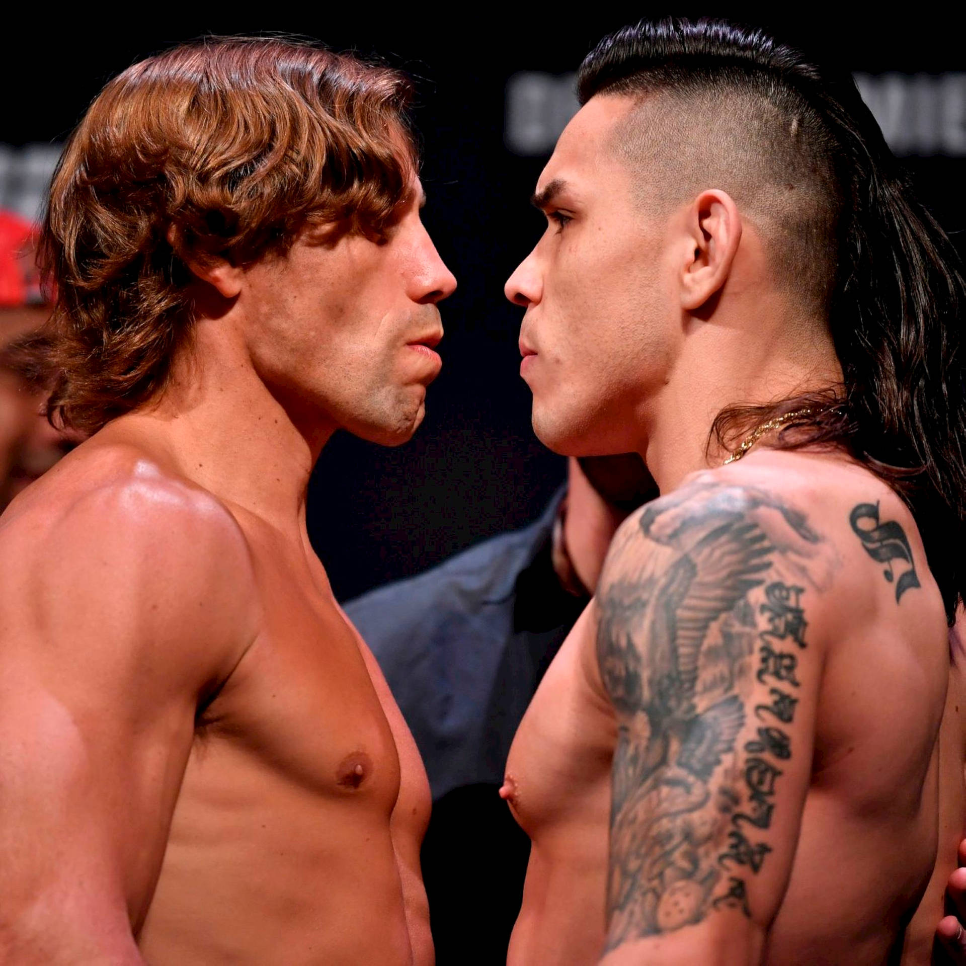 Urijah Faber During Weigh-In Wallpaper
