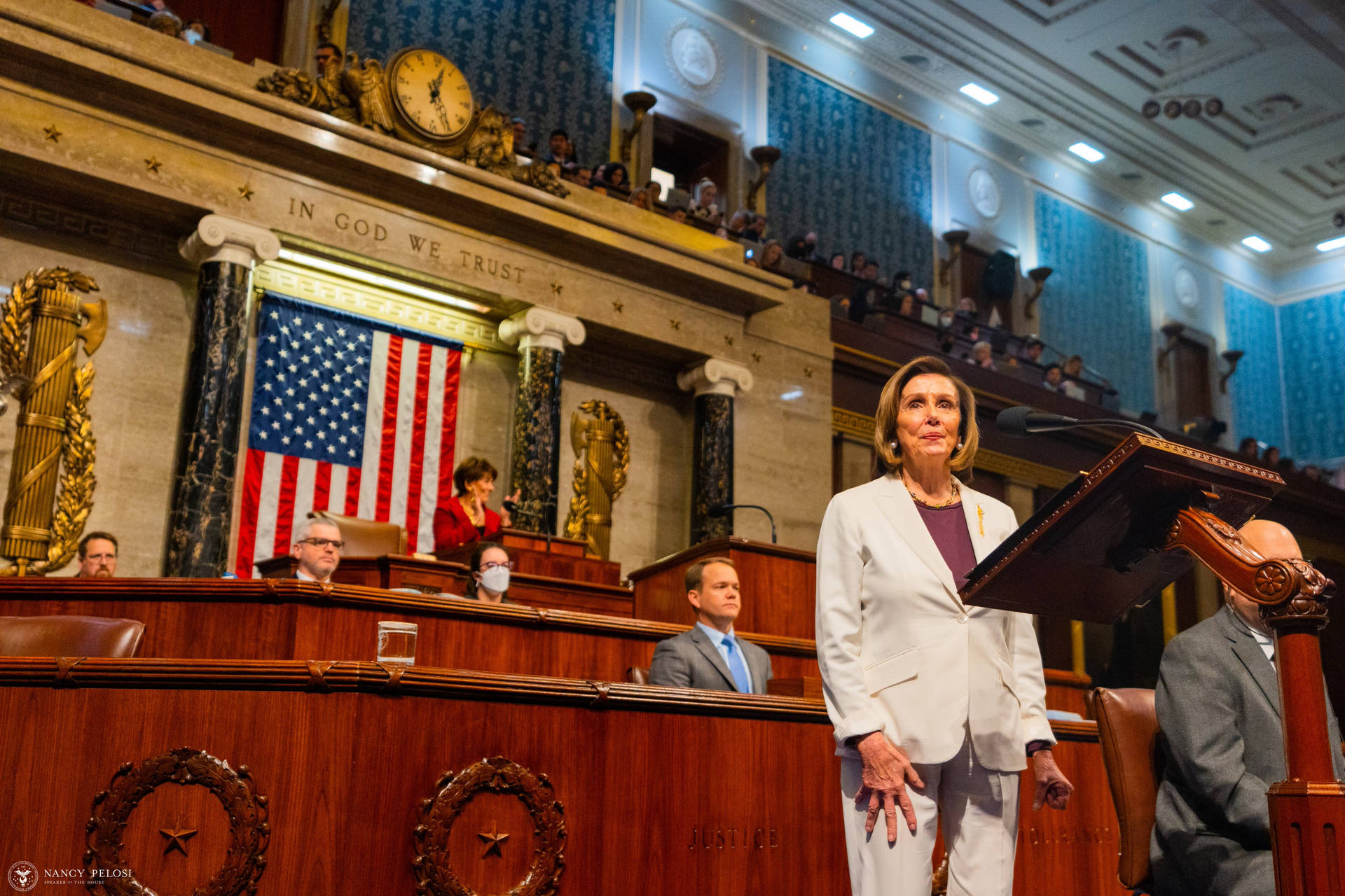 Us House Speaker Nancy Pelosi Delivering A Speech Wallpaper