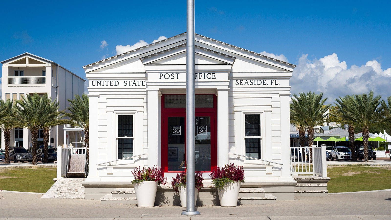US Seaside Post Office Wallpaper