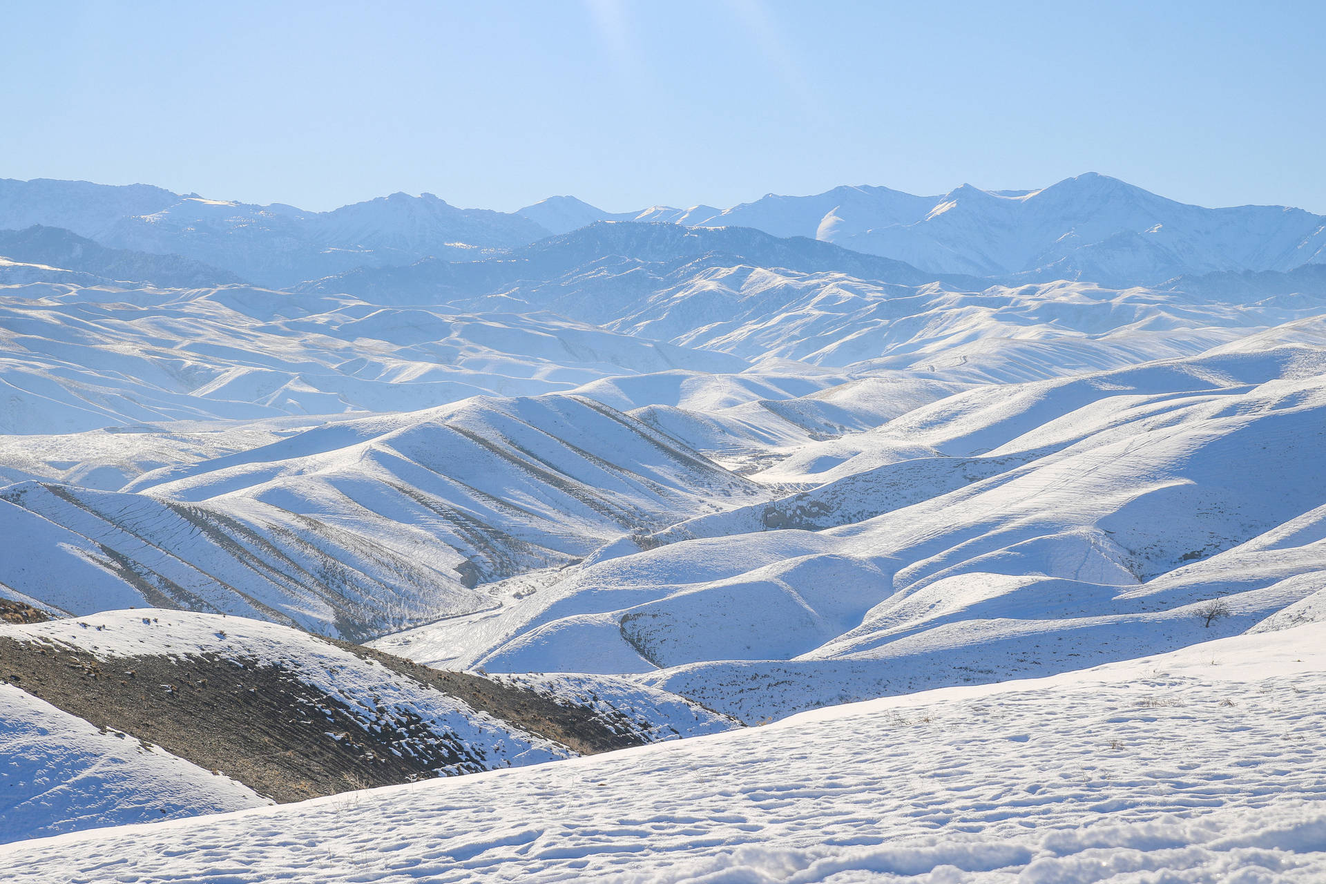 Cadeiade Montanhas Chatkal Do Uzbequistão. Papel de Parede