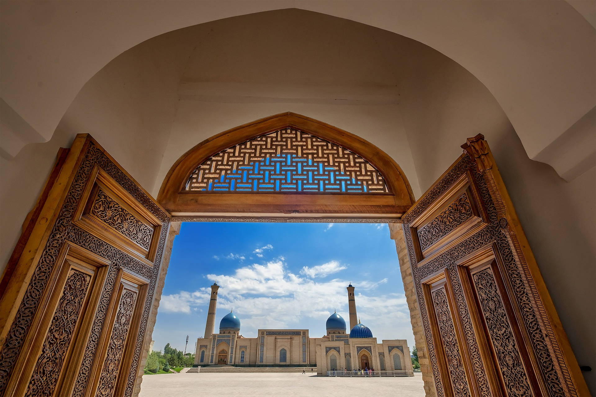 Uzbekistan,die Hazrati-imam-moschee Wallpaper