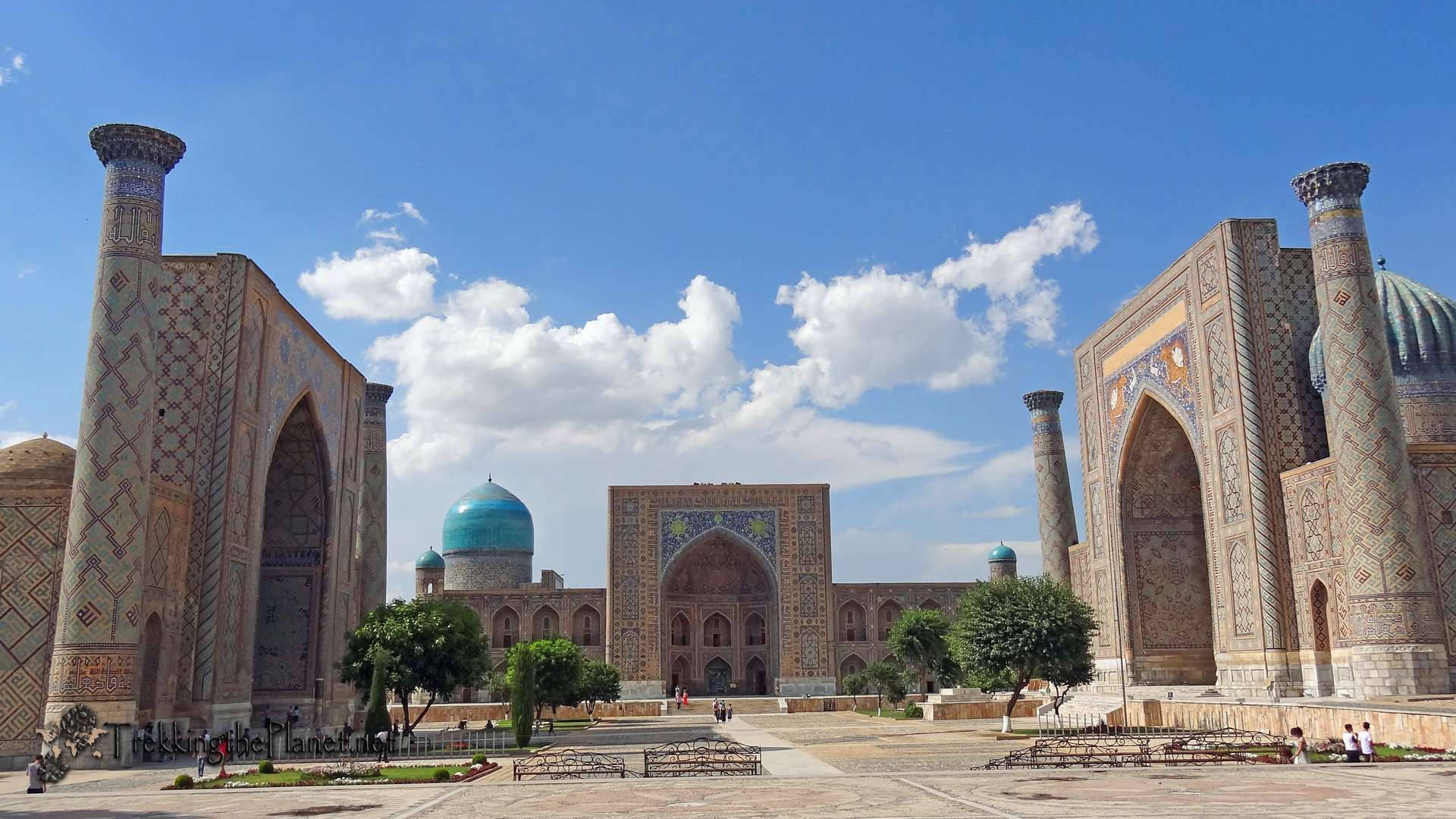 Uzbekistánplaza Registán. Fondo de pantalla
