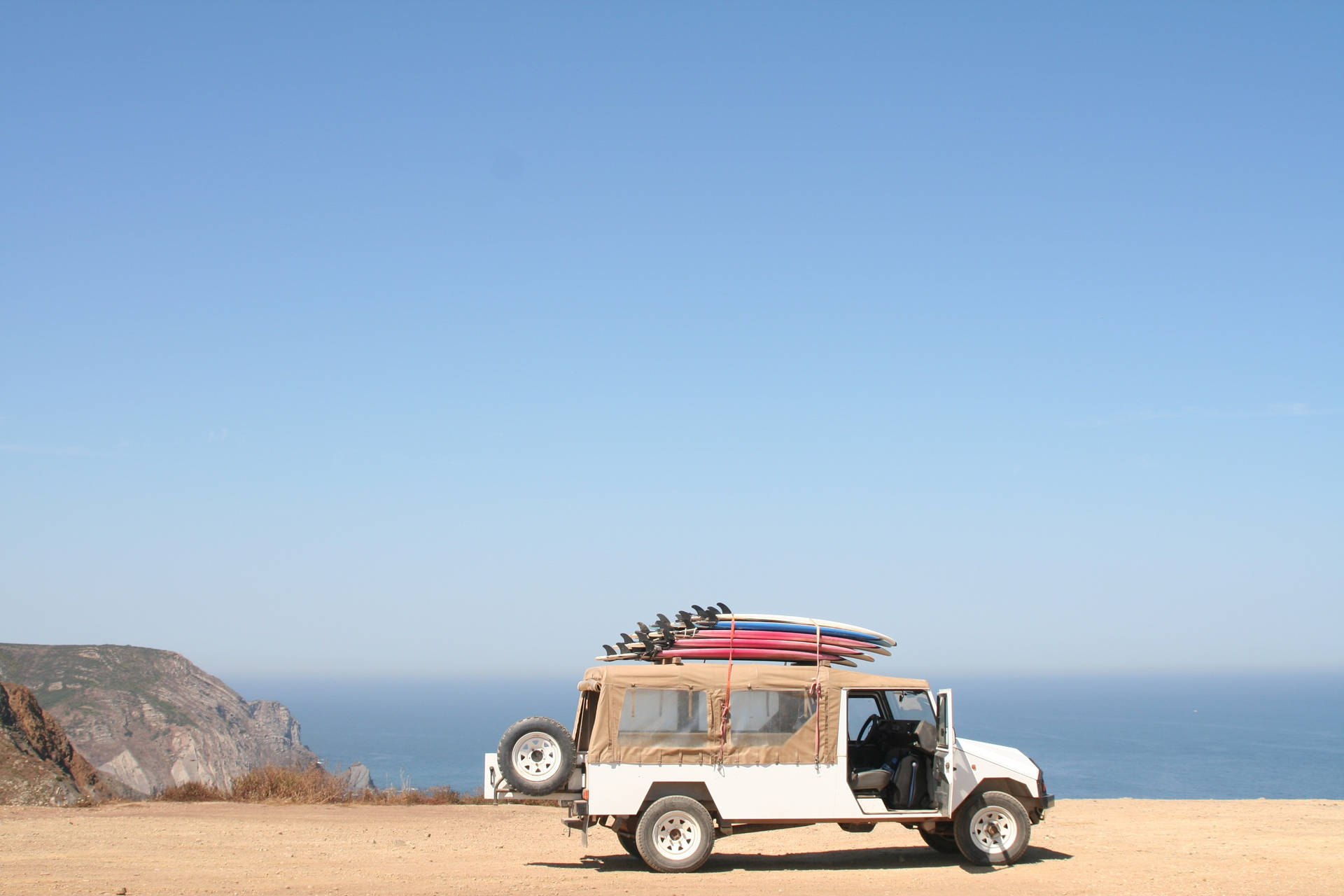 Vacaciones,tabla De Surf, Jeep. Fondo de pantalla