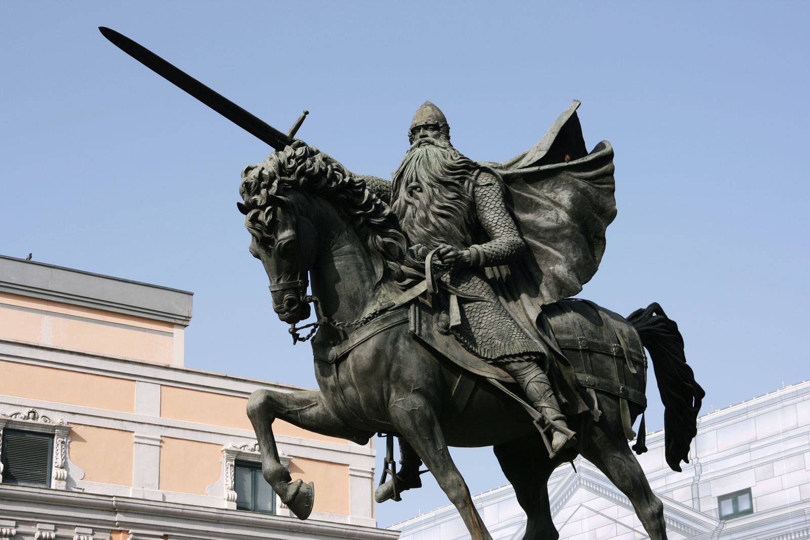 Estatuade El Cid En Valencia. Fondo de pantalla