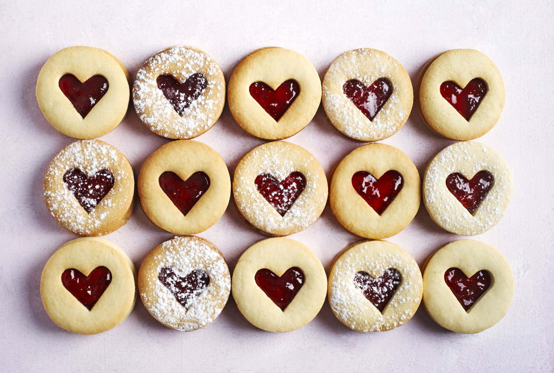 Valentine's Day Heart Cookie With Red Fillings Pictures 2112 x 1420 Picture