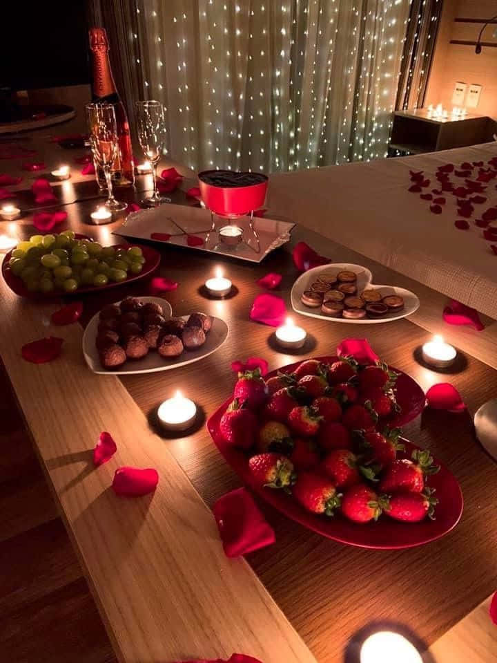 Valentines Day Romantic Dinner Pictures