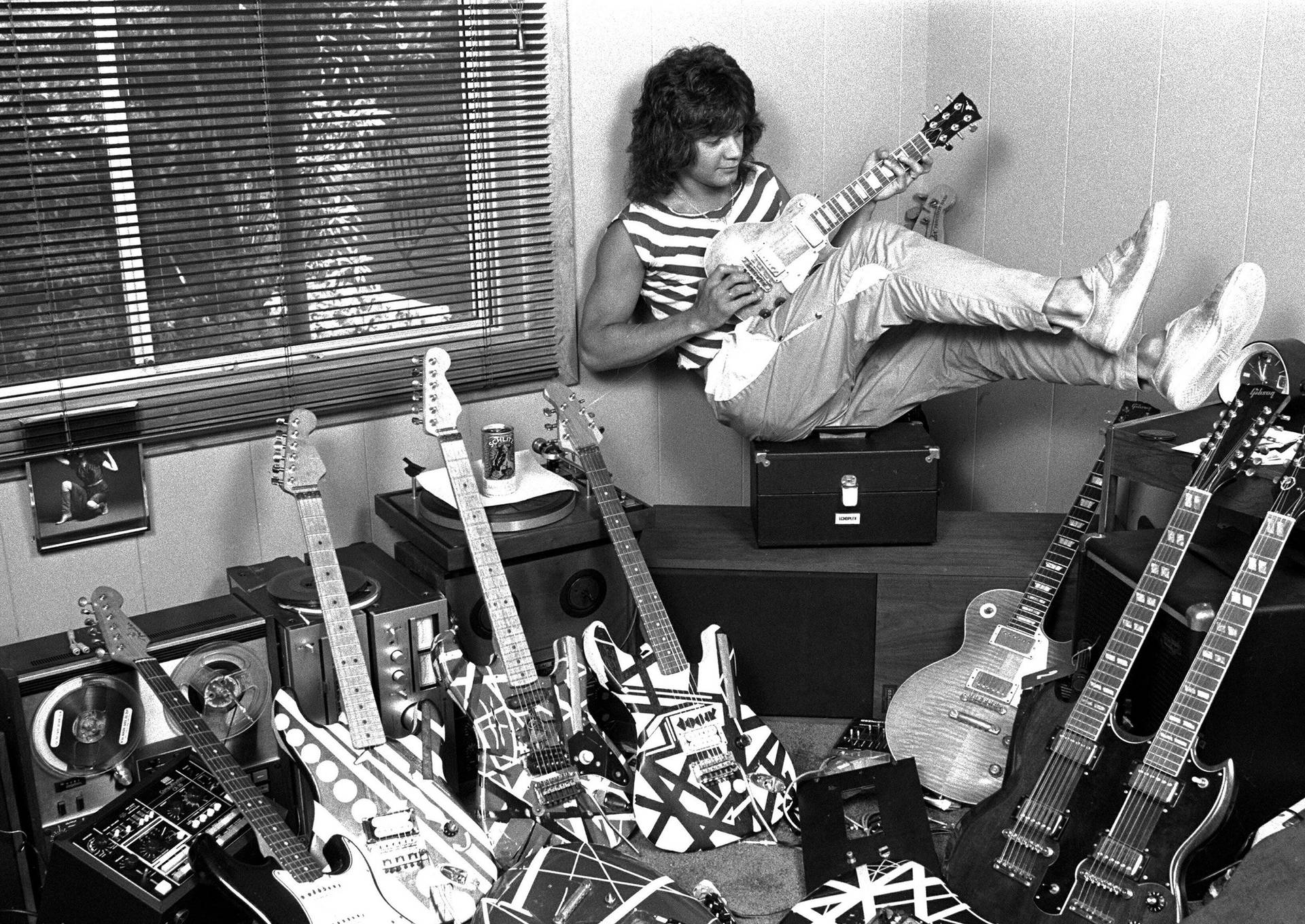 Abanda De Rock Van Halen Em Guitarras Preto E Branco. Papel de Parede