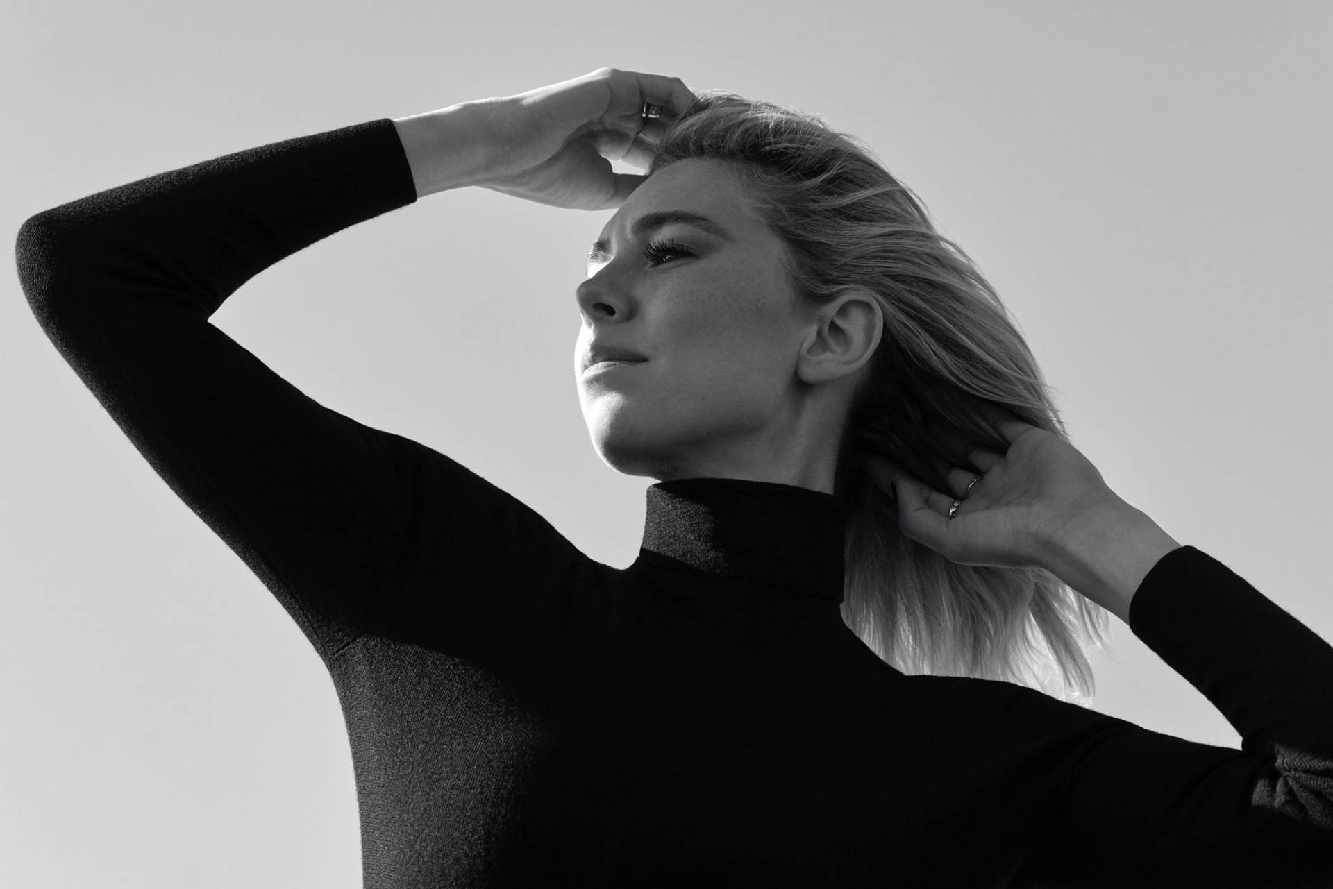 Vanessa Kirby In Black And White Wallpaper