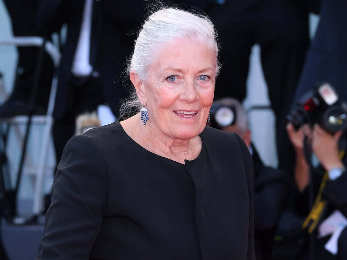 Vanessa Redgrave Glowing In A Stage Setting Wallpaper