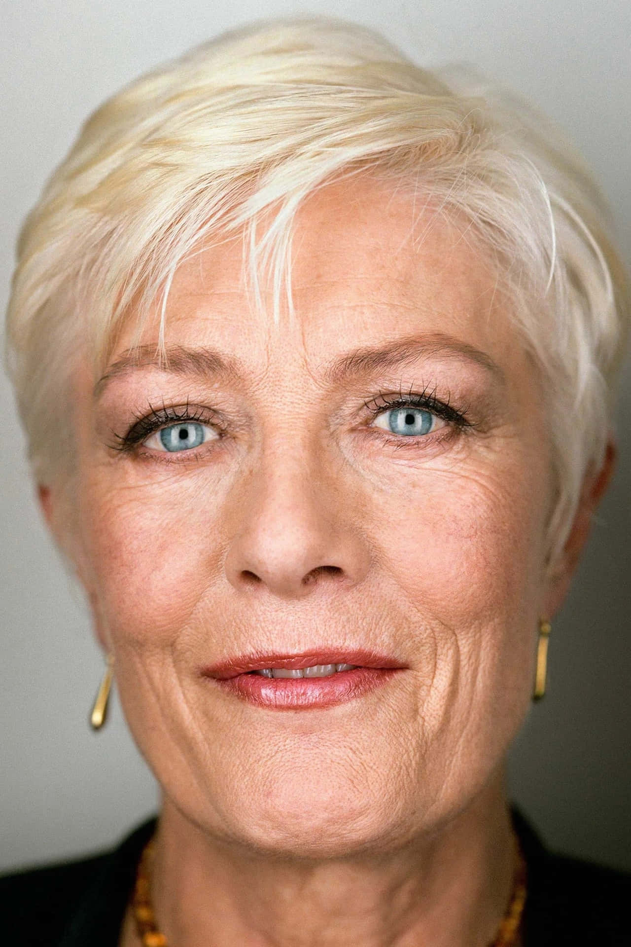 Vanessa Redgrave, The Grand Dame Of Cinema Wallpaper