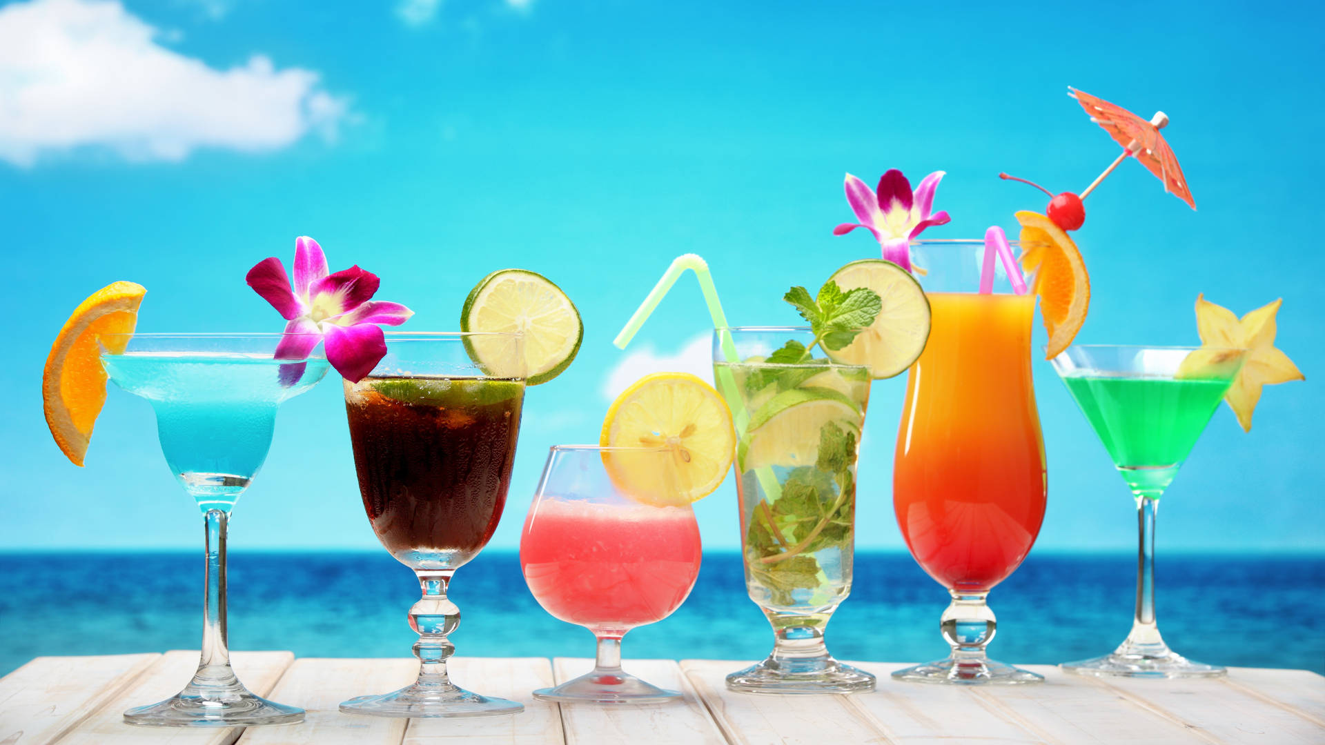 Various Tropical Drink Wallpaper