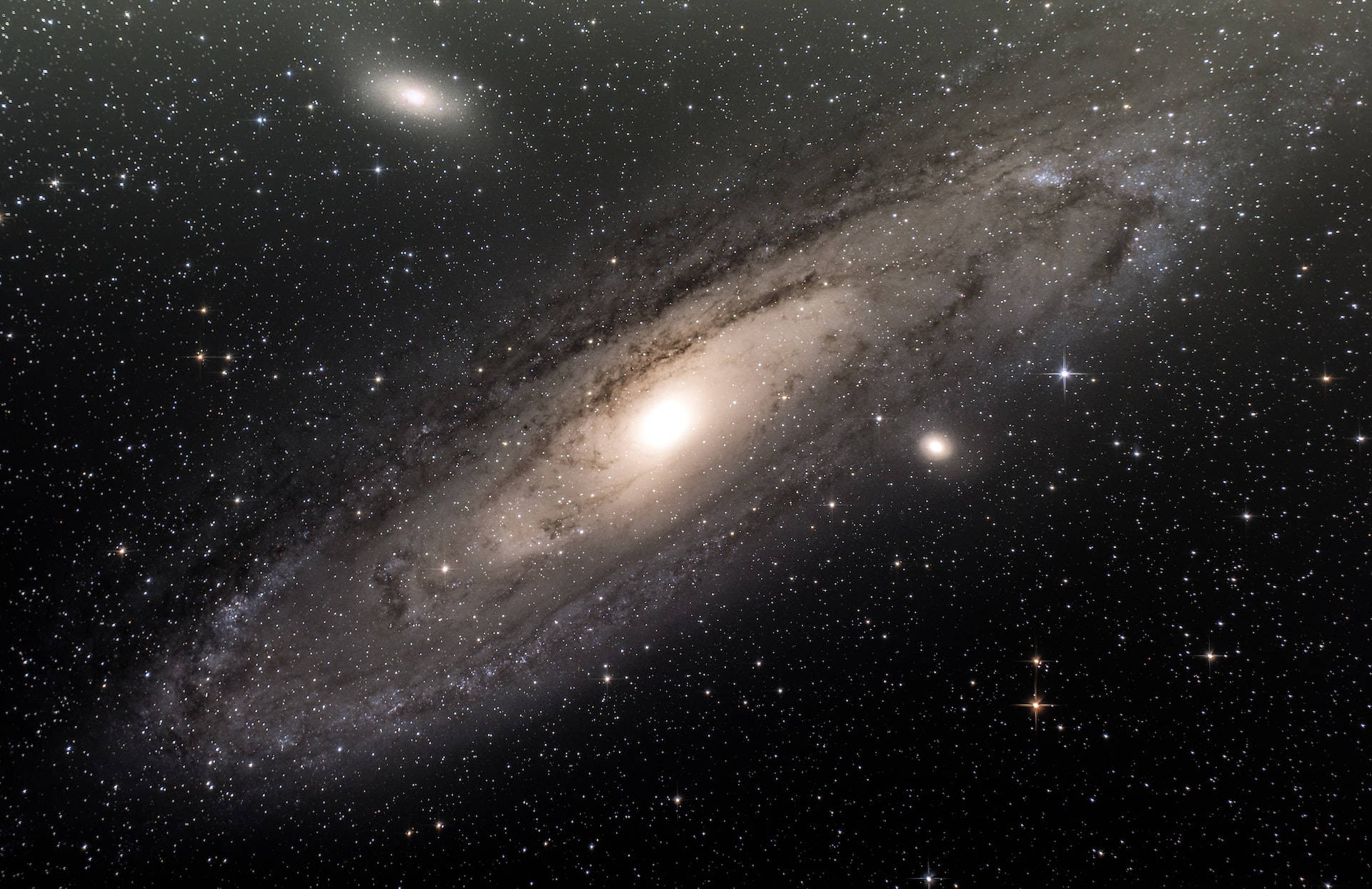 Vast Sky Andromeda Galaxy Wallpaper