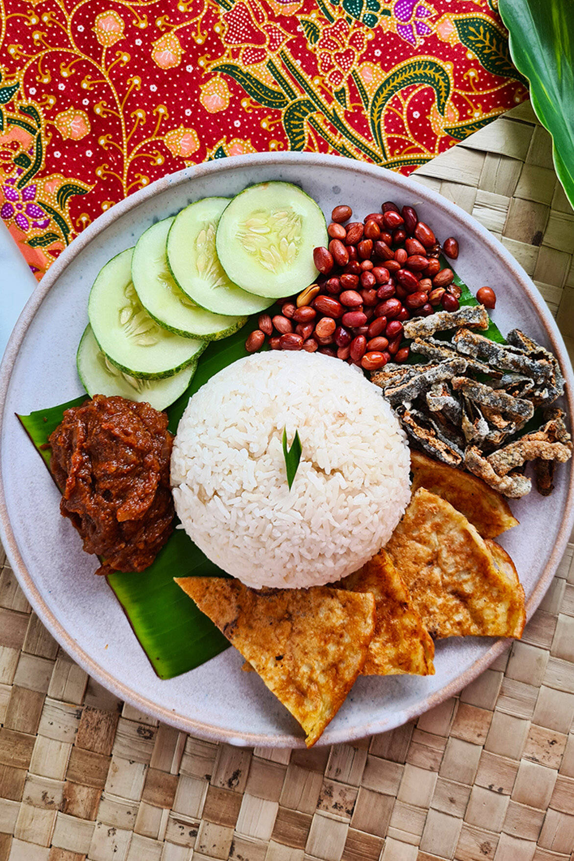 Vegan Malaysian Food Nasi Lemak Overhead Shot Wallpaper