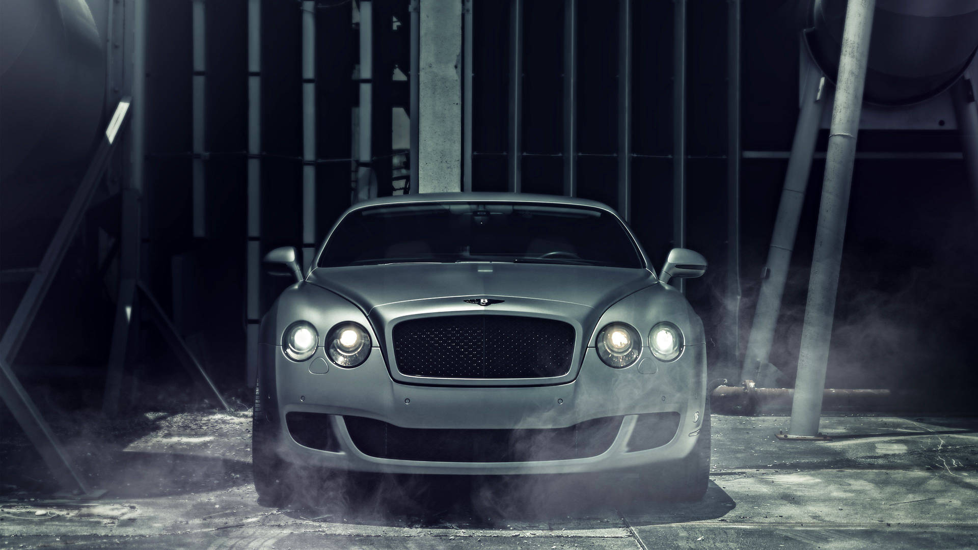 Unconventional Luxury - Matte Bentley by Vellano MC Customs Wallpaper