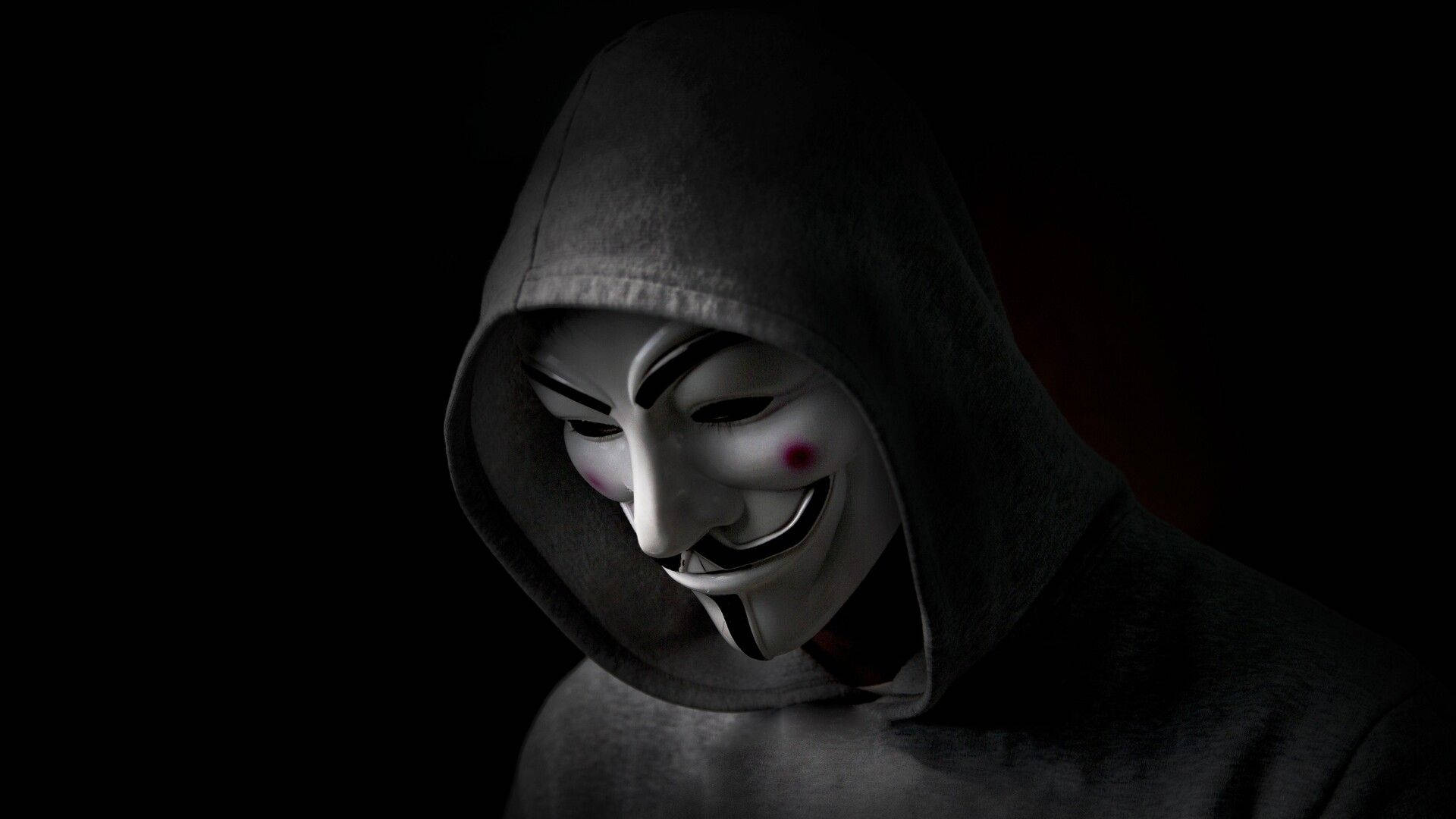 Vendetta Mask Hacker Full HD Tapet - Fremhæv din indre hacker med denne coole tegnede vendetta maskes hacker tapet i fuld HD. Wallpaper