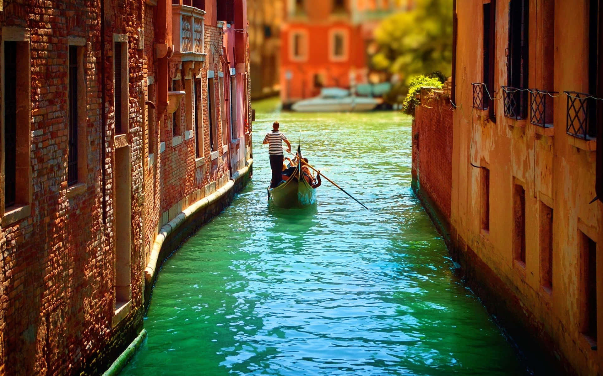 Venetian Canal Gondola Serenity Wallpaper
