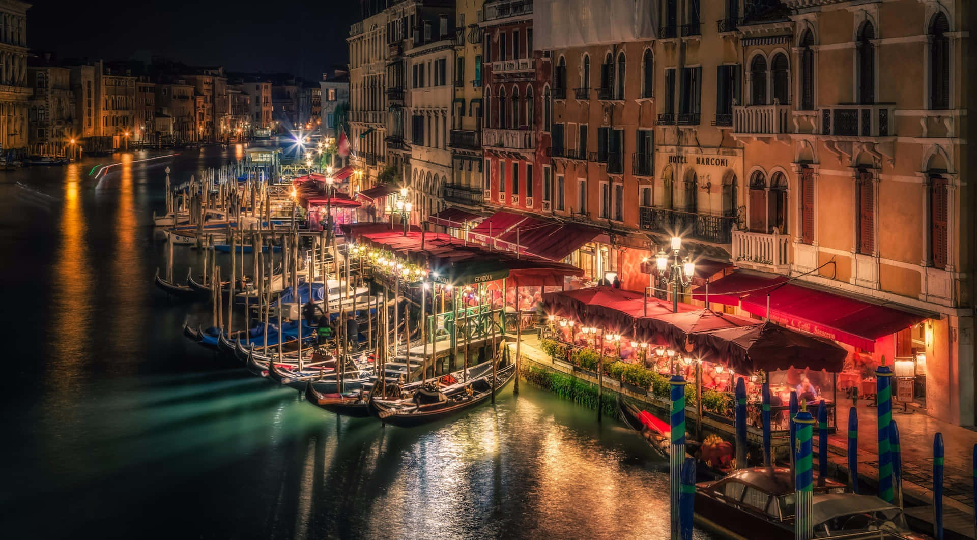 Venetian Nighttime Canal Glow Wallpaper