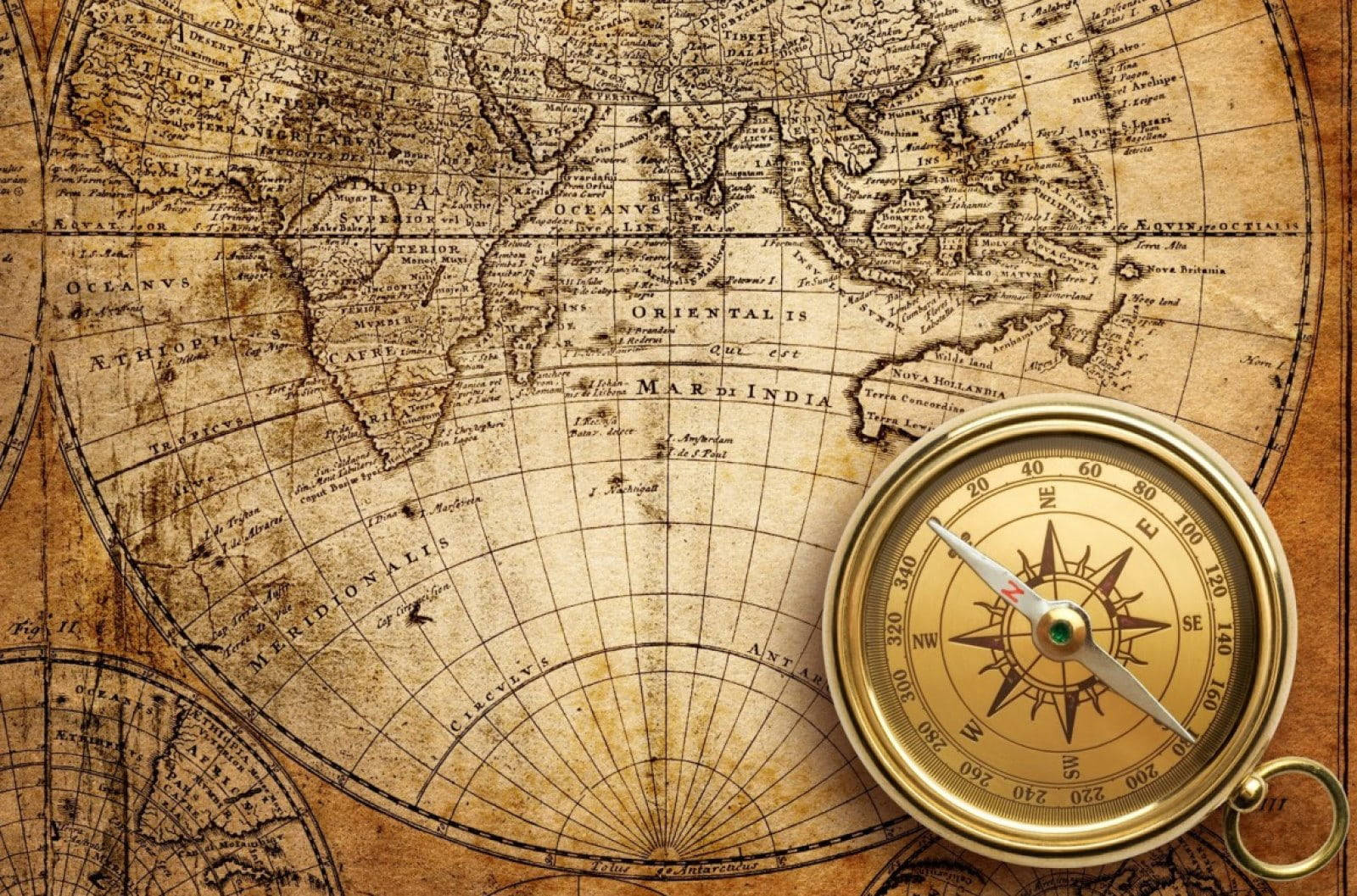 Verdens Topografiske Kort Med Kompas Wallpaper
