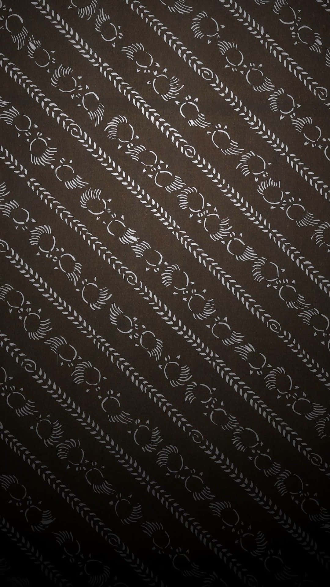 Versace Iphone Slanted Patterns Wallpaper