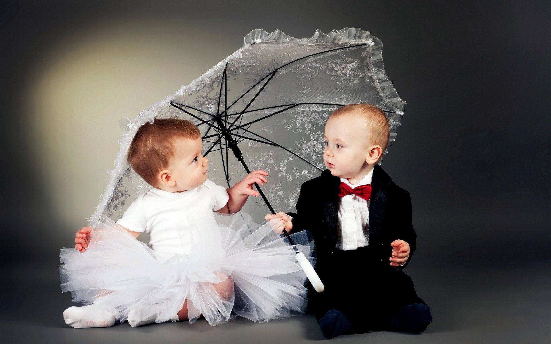 Download Very Cute Baby Girl And Baby Boy Wallpaper 