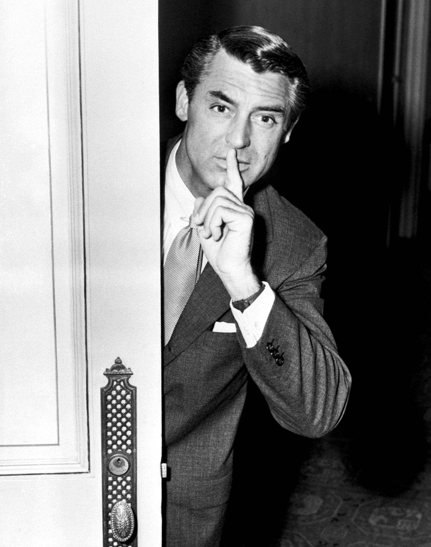 Cary Grant, en amerikansk veteran-skuespiller, vises på et gentagende mønster af tapet for computere og mobile. Wallpaper