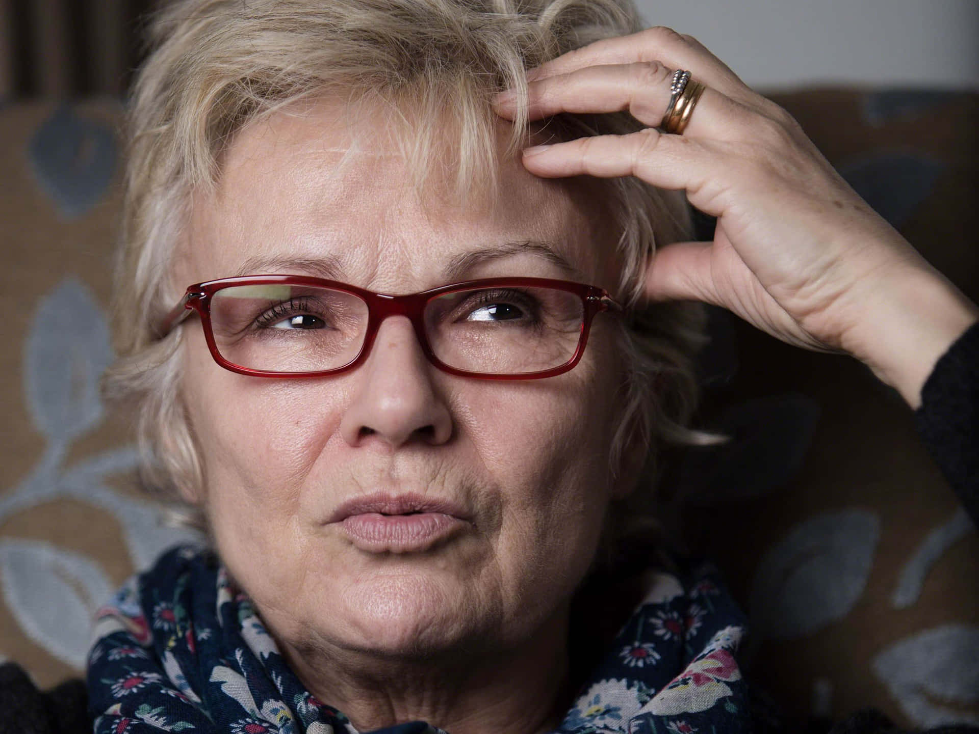 "veteran British Actress Julie Walters" Wallpaper