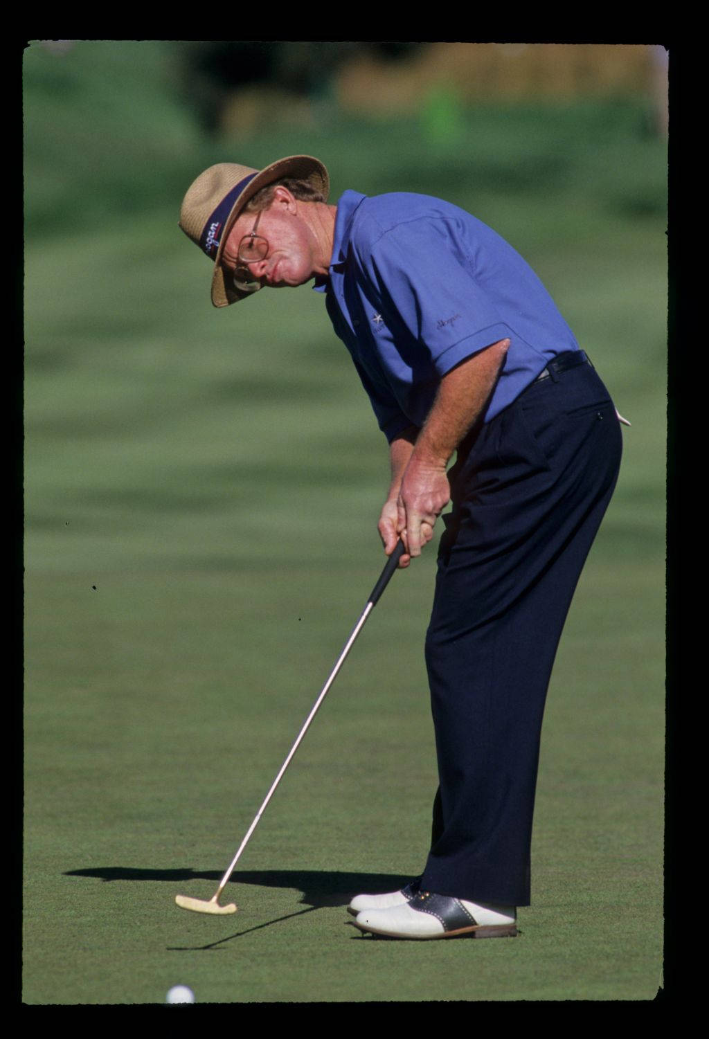 Veteran Golf Star Tom Kite Wallpaper