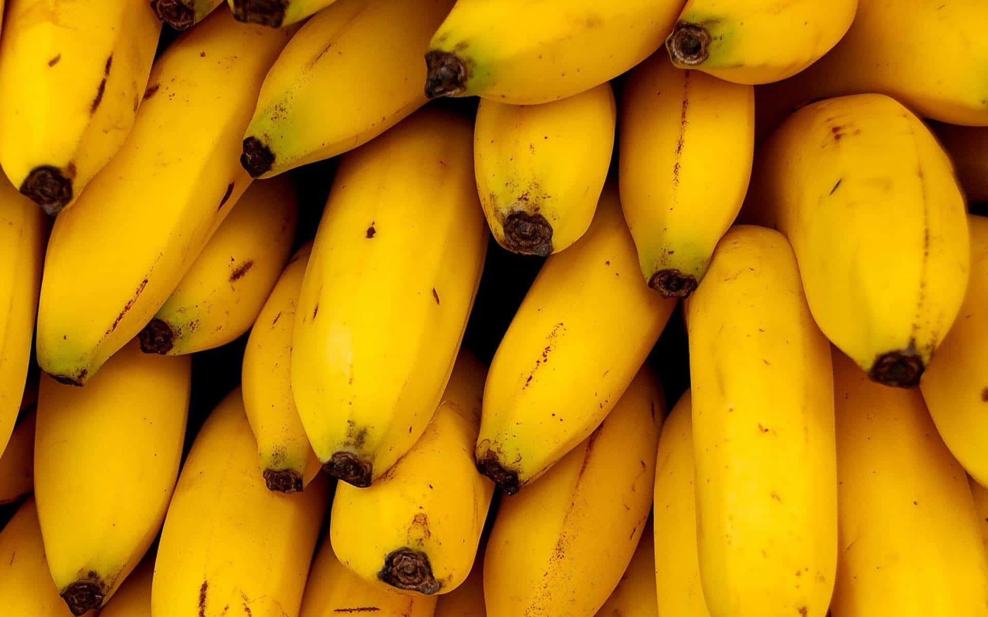 Vibrant Banana Clusters