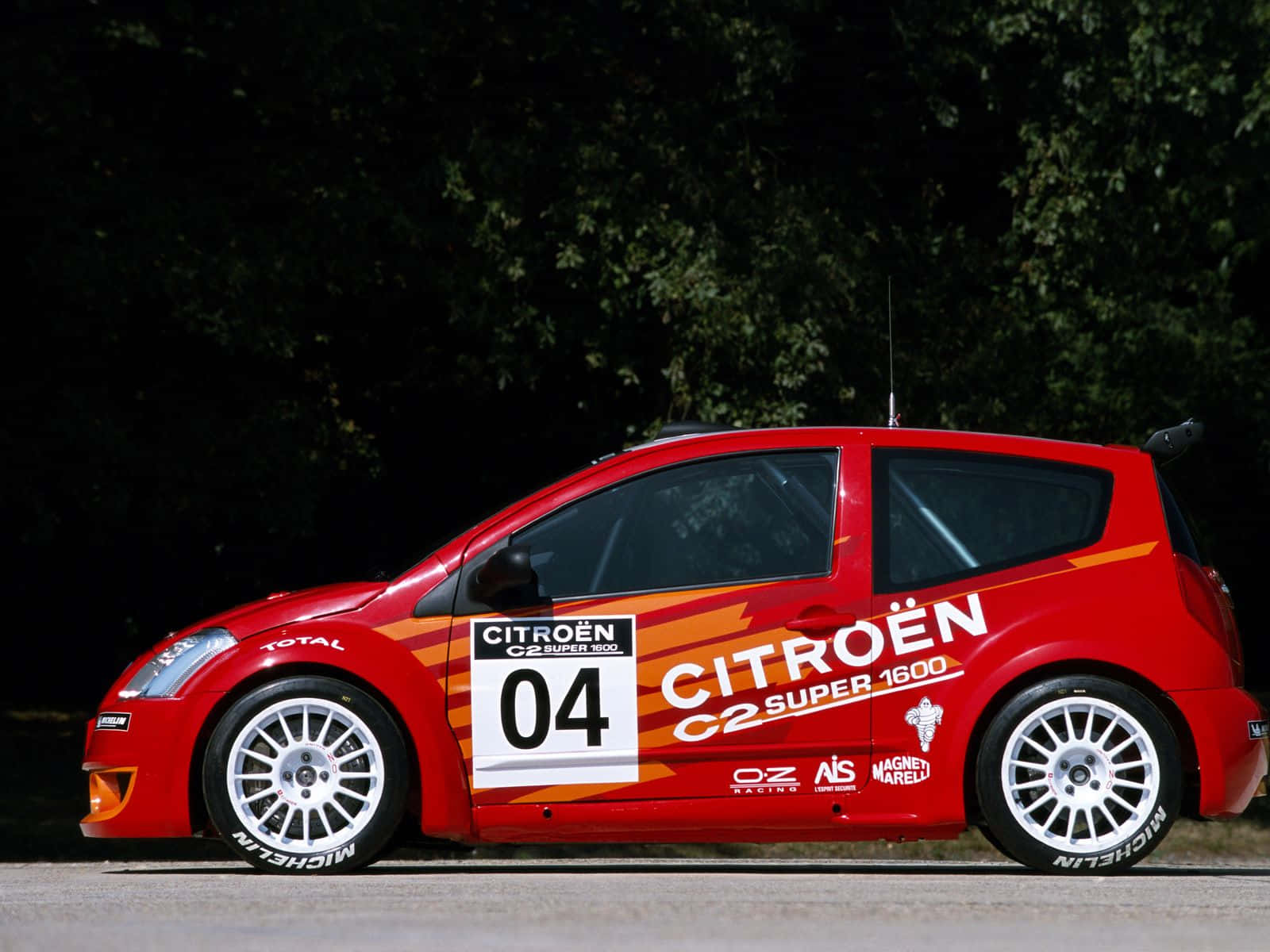 Vibrant Citroen C2 Super 1600 Rally Car In Action Wallpaper