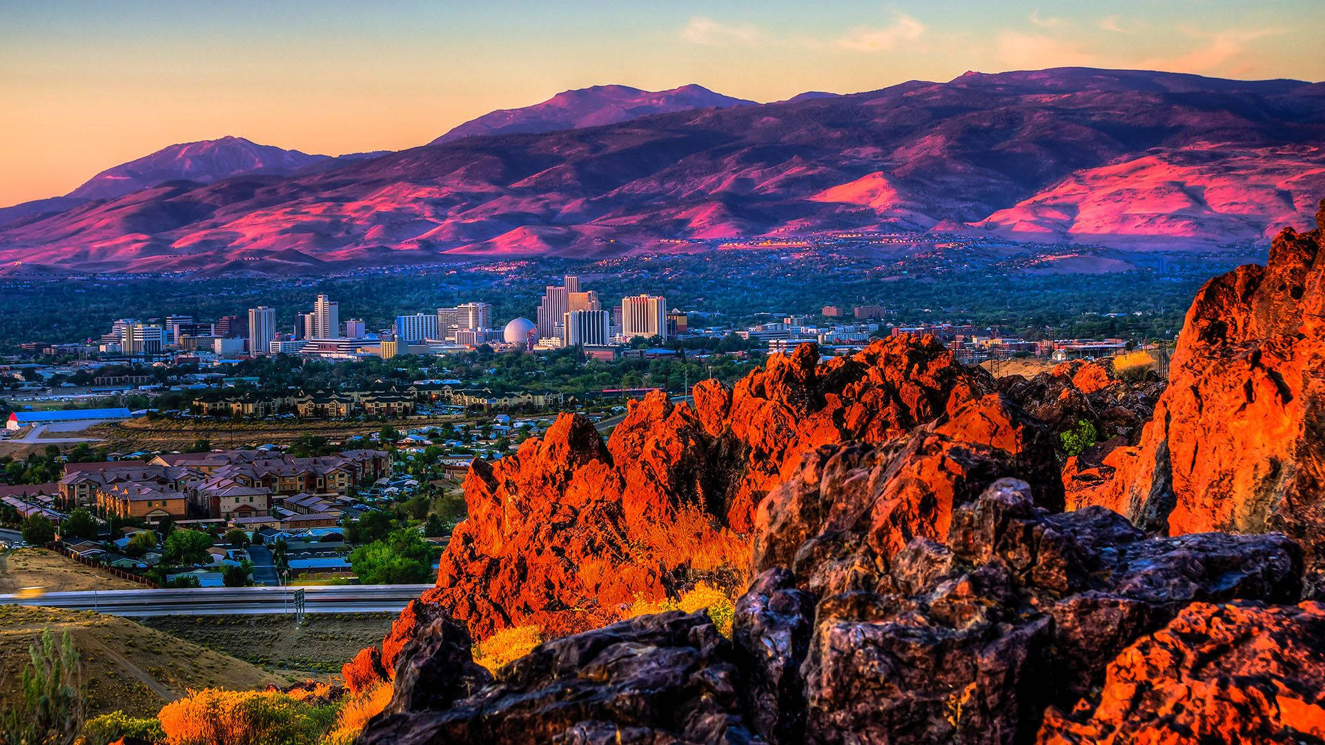 Spectacular Reno Landscape Wallpaper