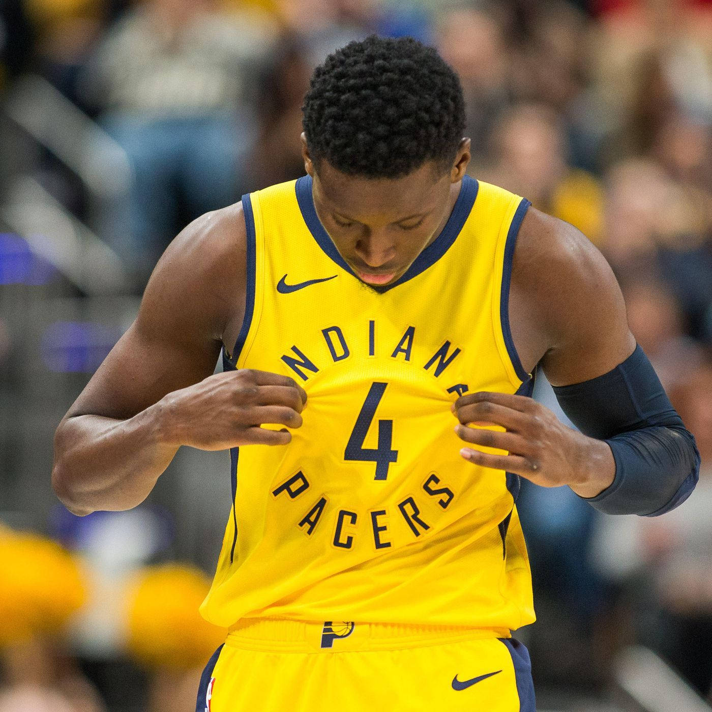 Victor Oladipo In Yellow Indiana Jersey Wallpaper