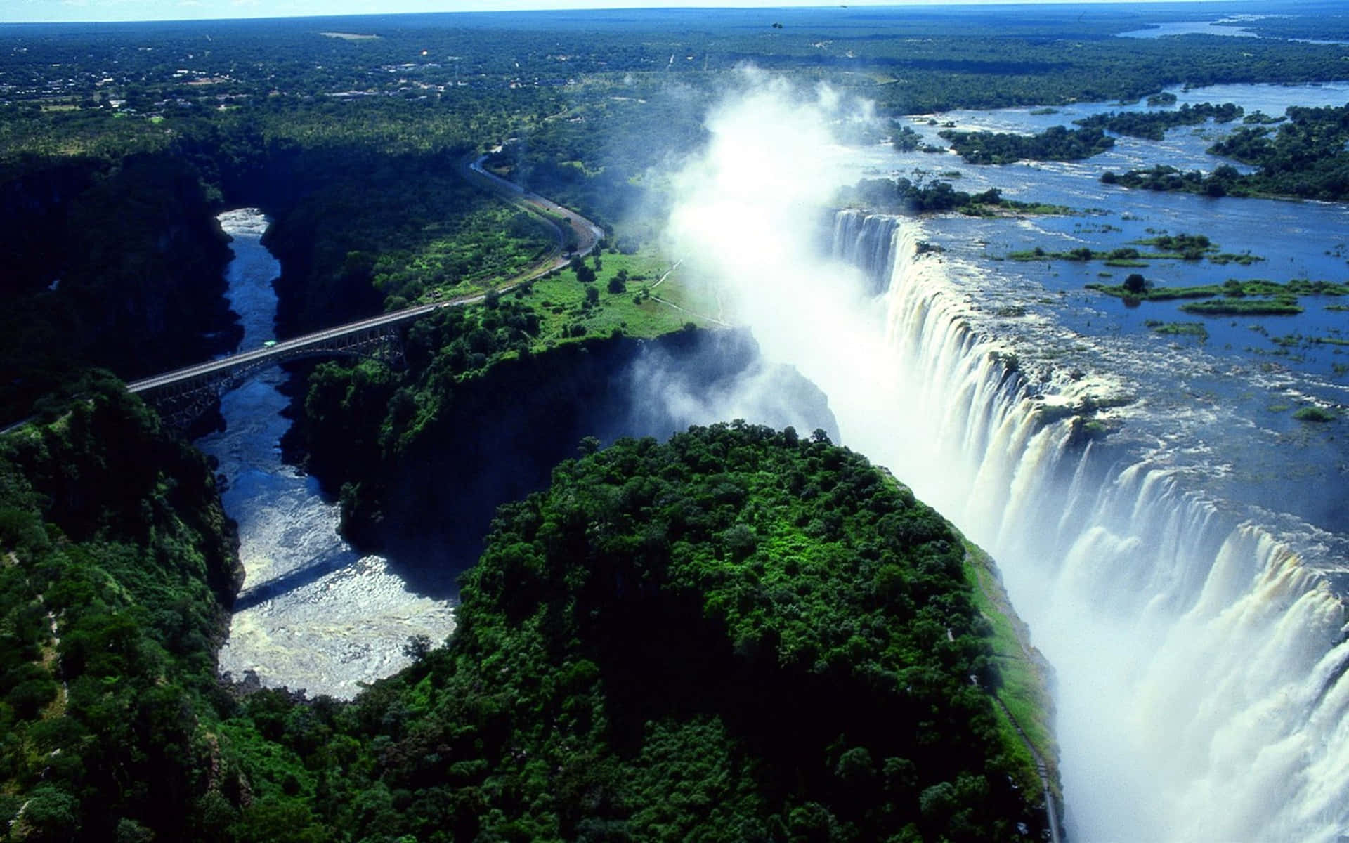 Victoria Falls Breathtaking View Wallpaper