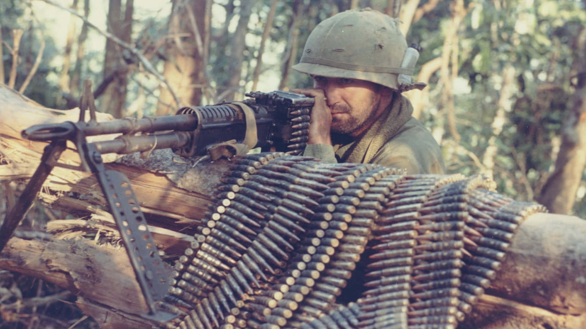 U.S. soldiers fighting during the Vietnam War