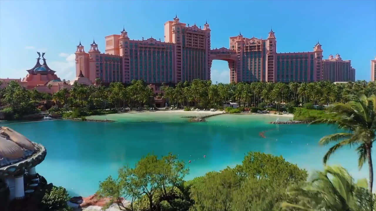 View Of The Ocean In Atlantis Resort Wallpaper
