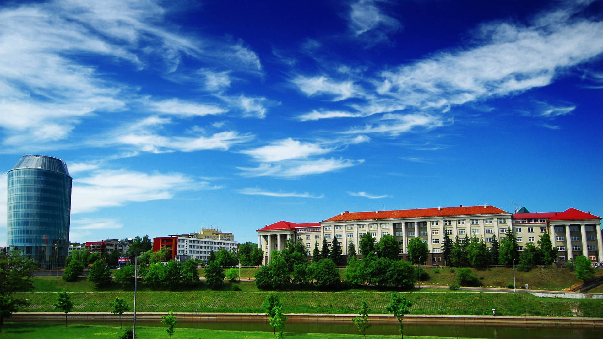 Universidadede Vilnius Panorama. Papel de Parede